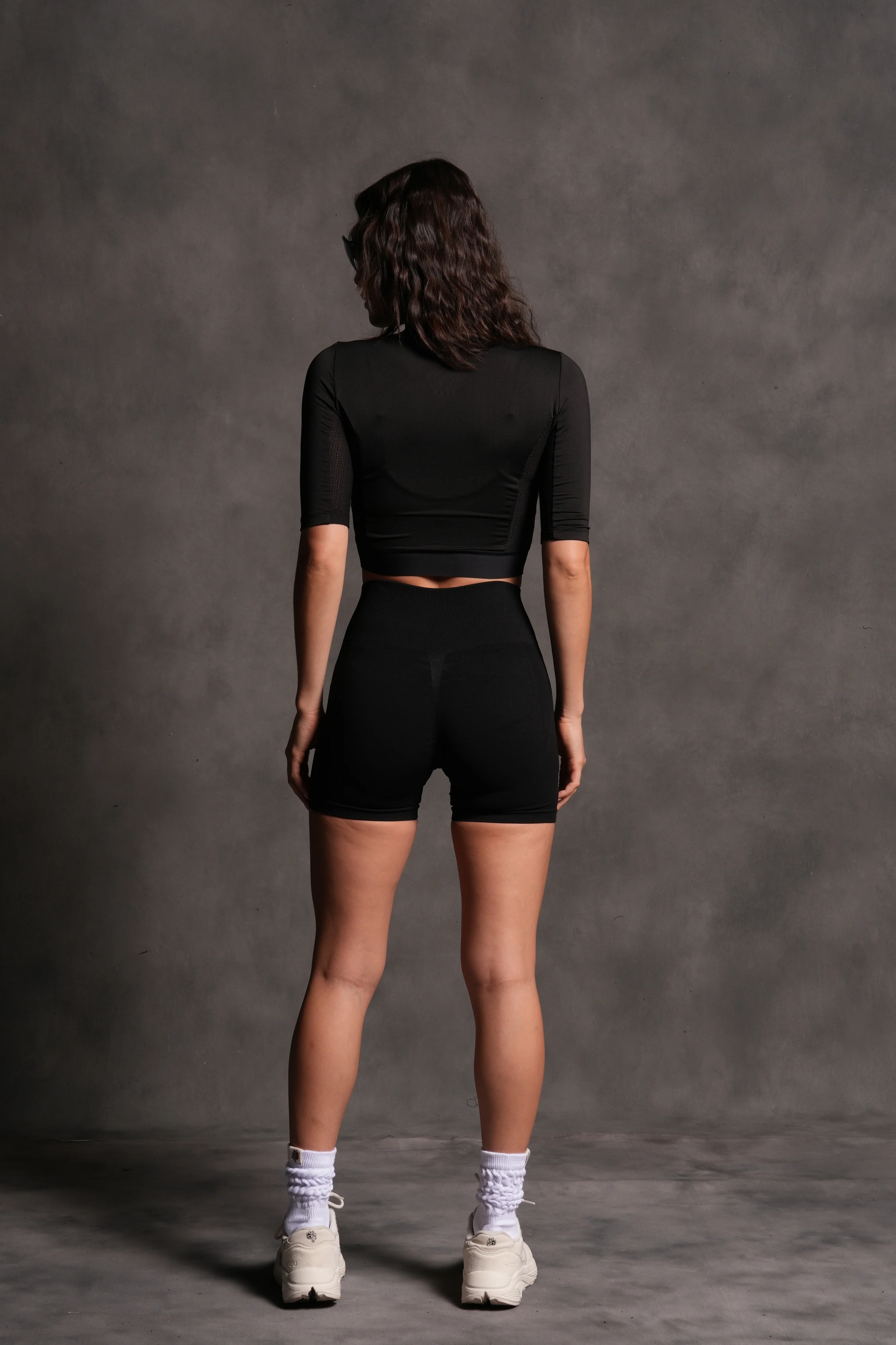 Big Wolf She Cycling Jersey in Black - Image 7