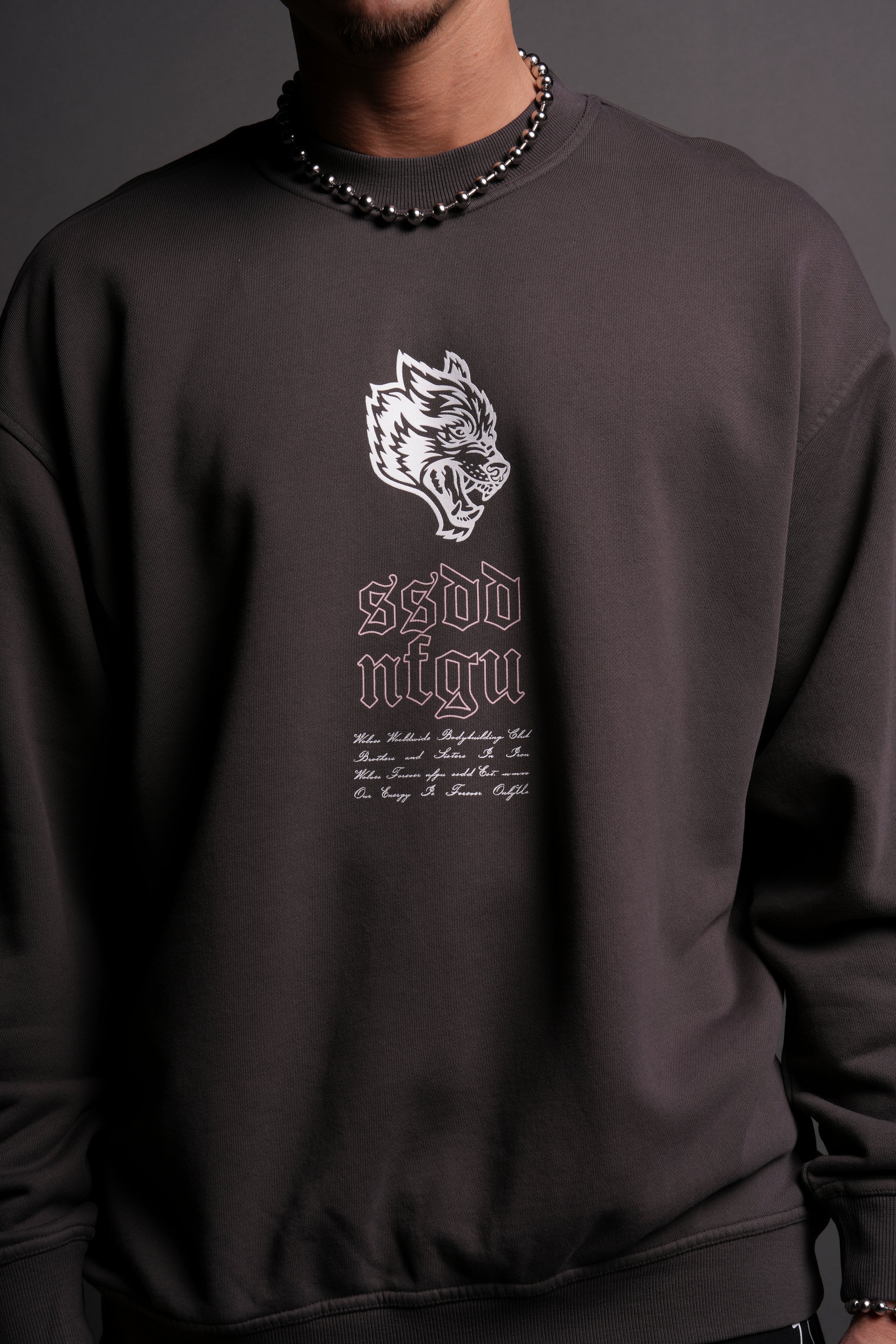 Breath Of Wolves London Crewneck in Wolf Gray - Image 4