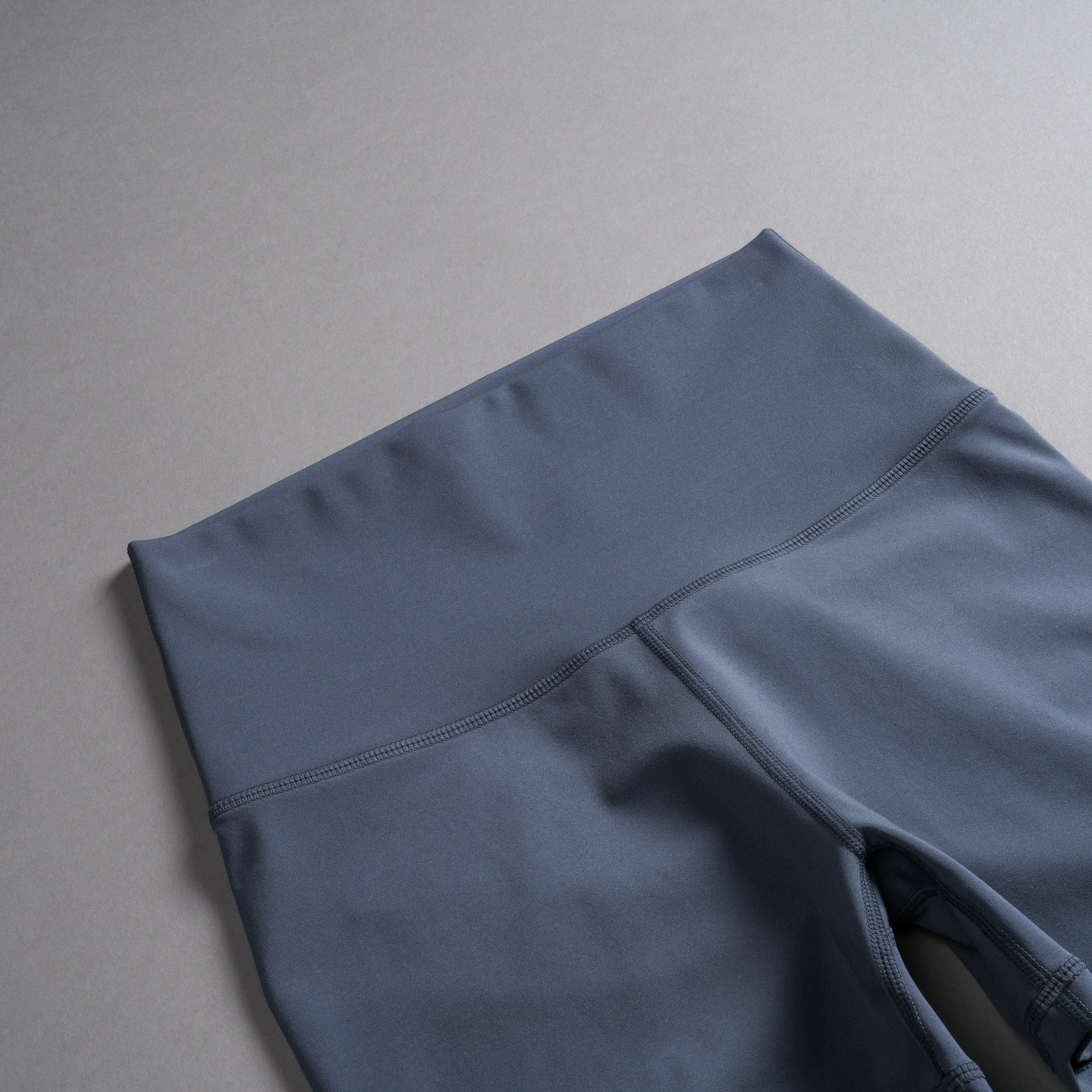 Chopper V2 "Energy" Pump Shorts in Darc Blue - Image 8