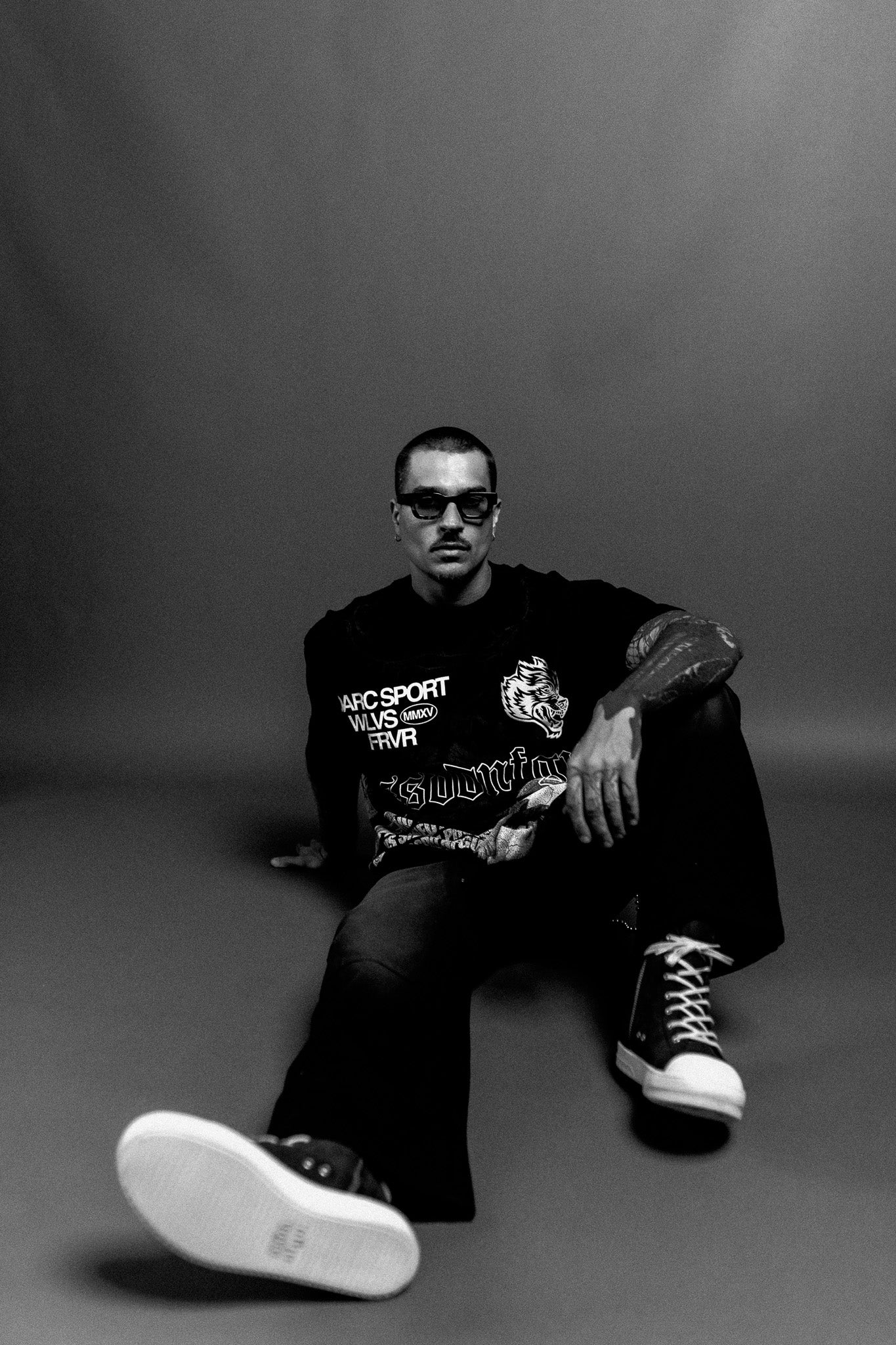 Creed Premium Oversized Tee in Black - Image 10