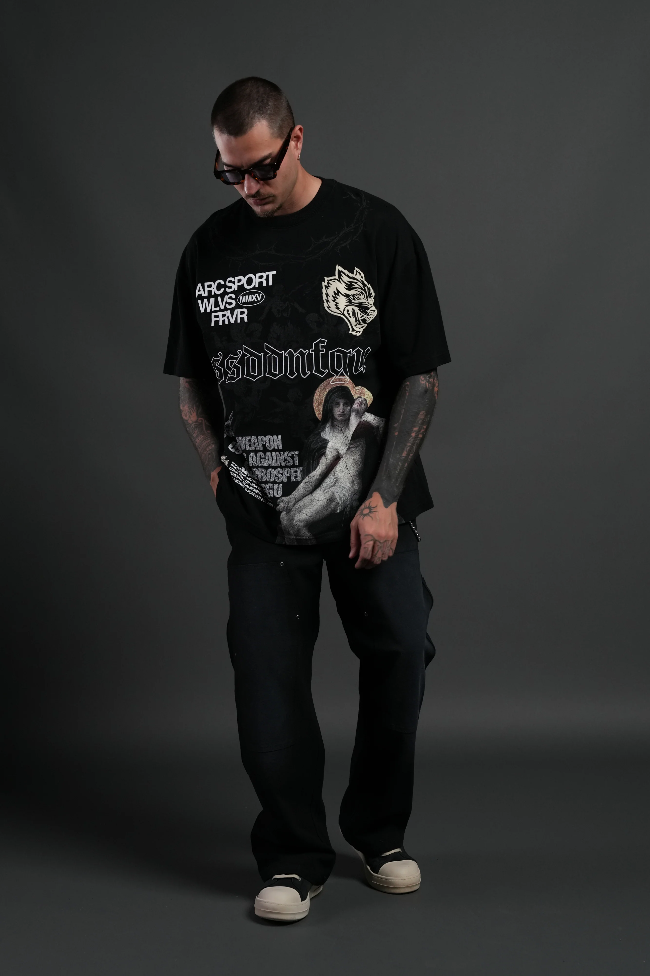 Creed Premium Oversized Tee in Black - Image 5