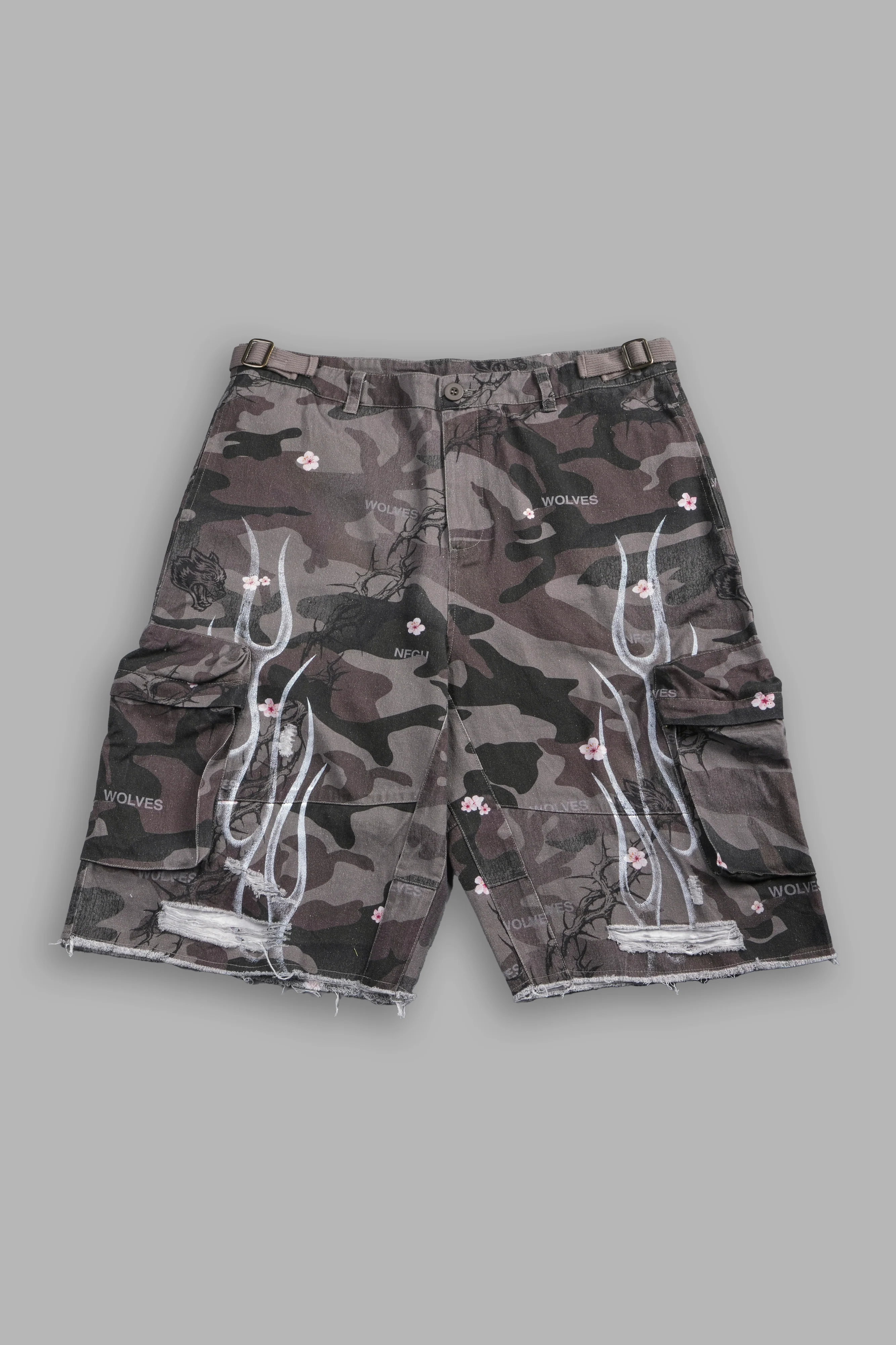 Darc Blossom Duke Cargo Shorts in Warrior In A Garden Green Camo