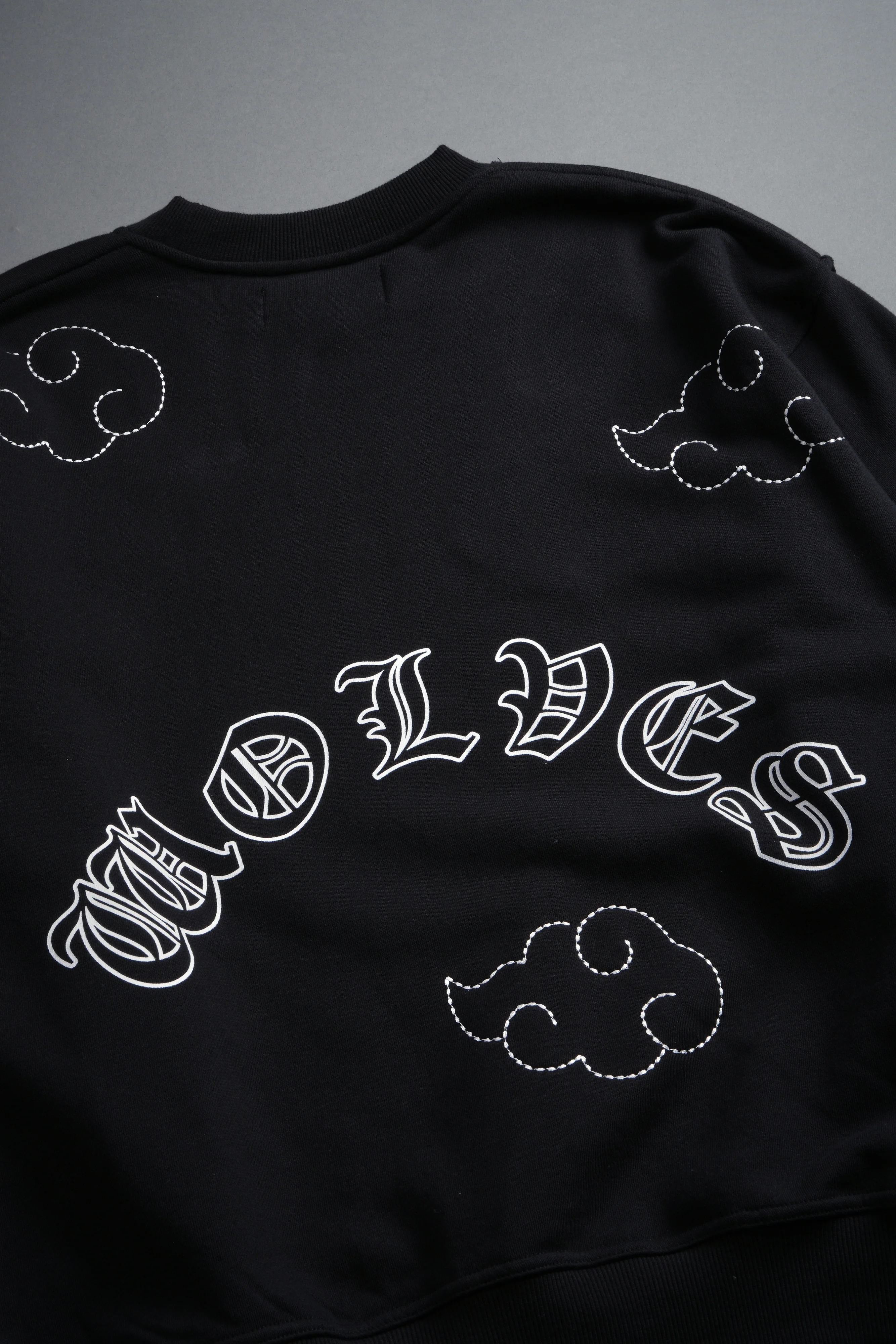 Darc Clouds London Crewneck in Black - Image 13