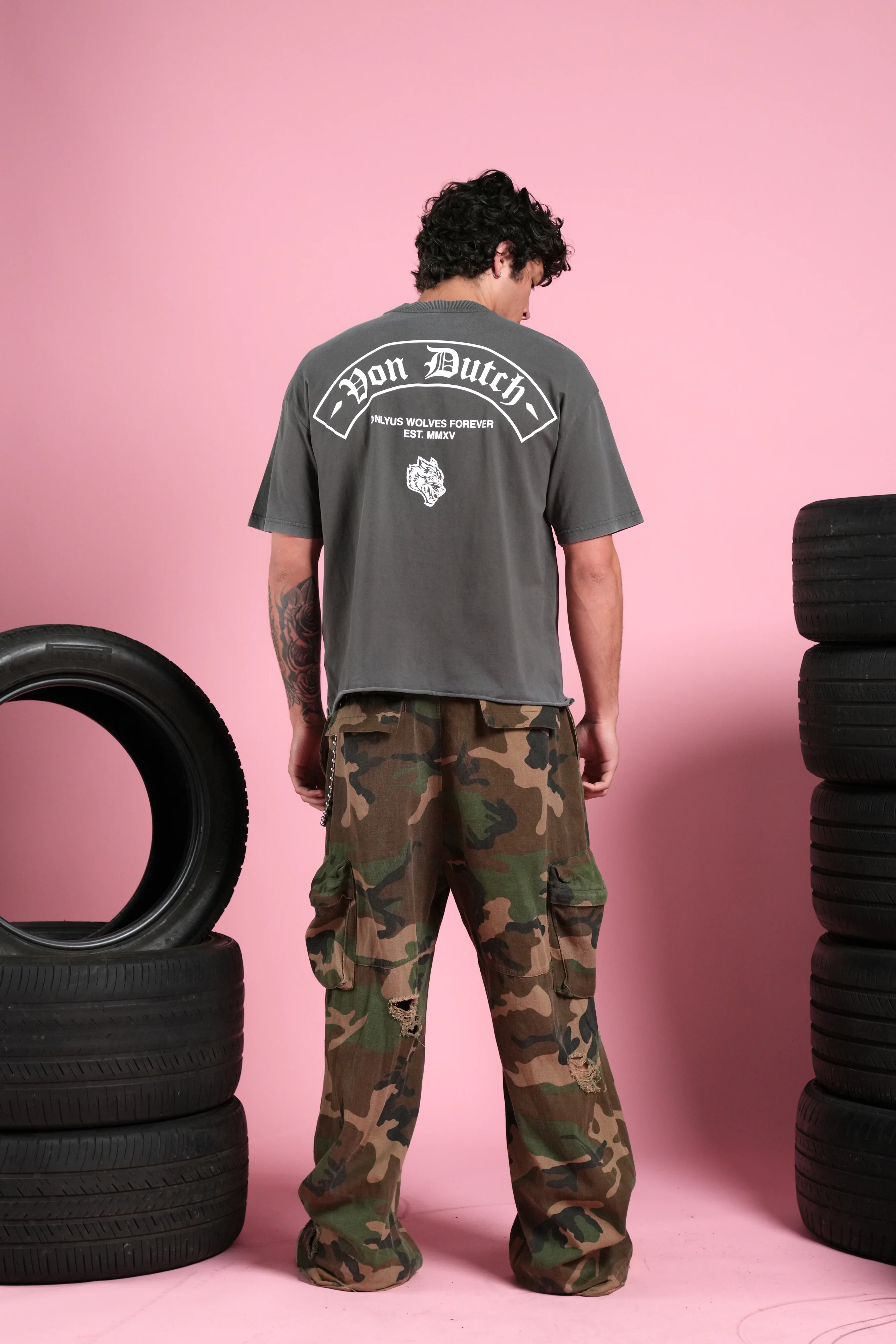 Darc Covenant Grunge Mid-Length Raw Hem Tee in Wolf Gray - Image 6