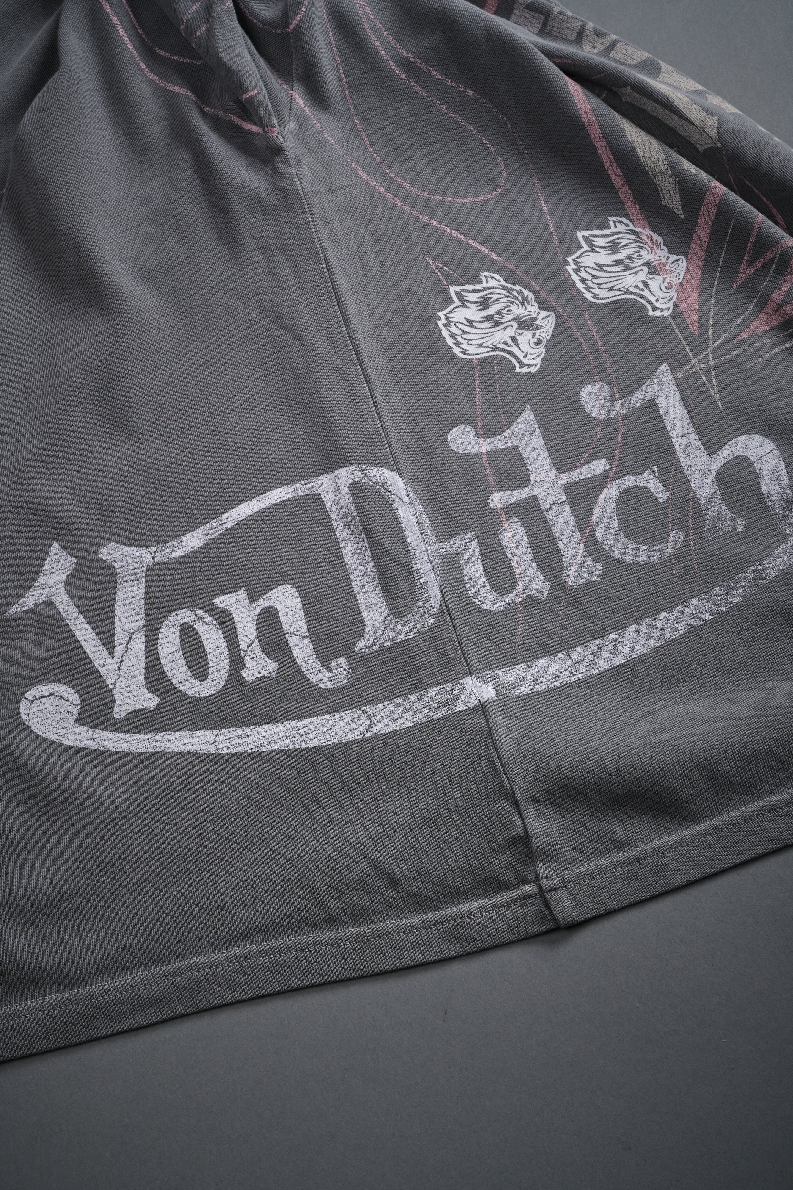 Darc Iron "Side-By-Side" Series Premium Tee in Dove Gray - Image 4