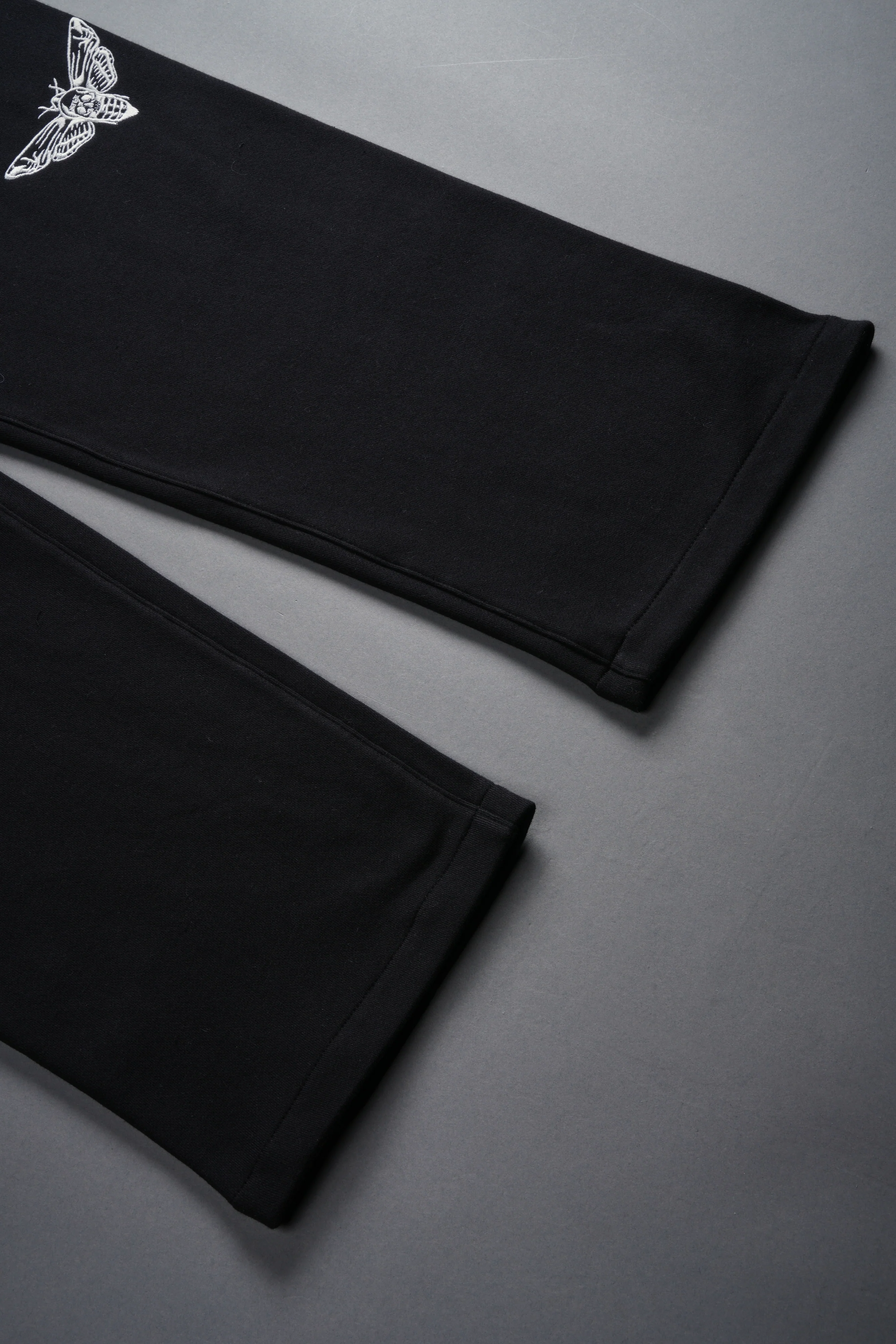 Darc Kulture Bigelow Cargo Sweat Pants in Black - Image 11