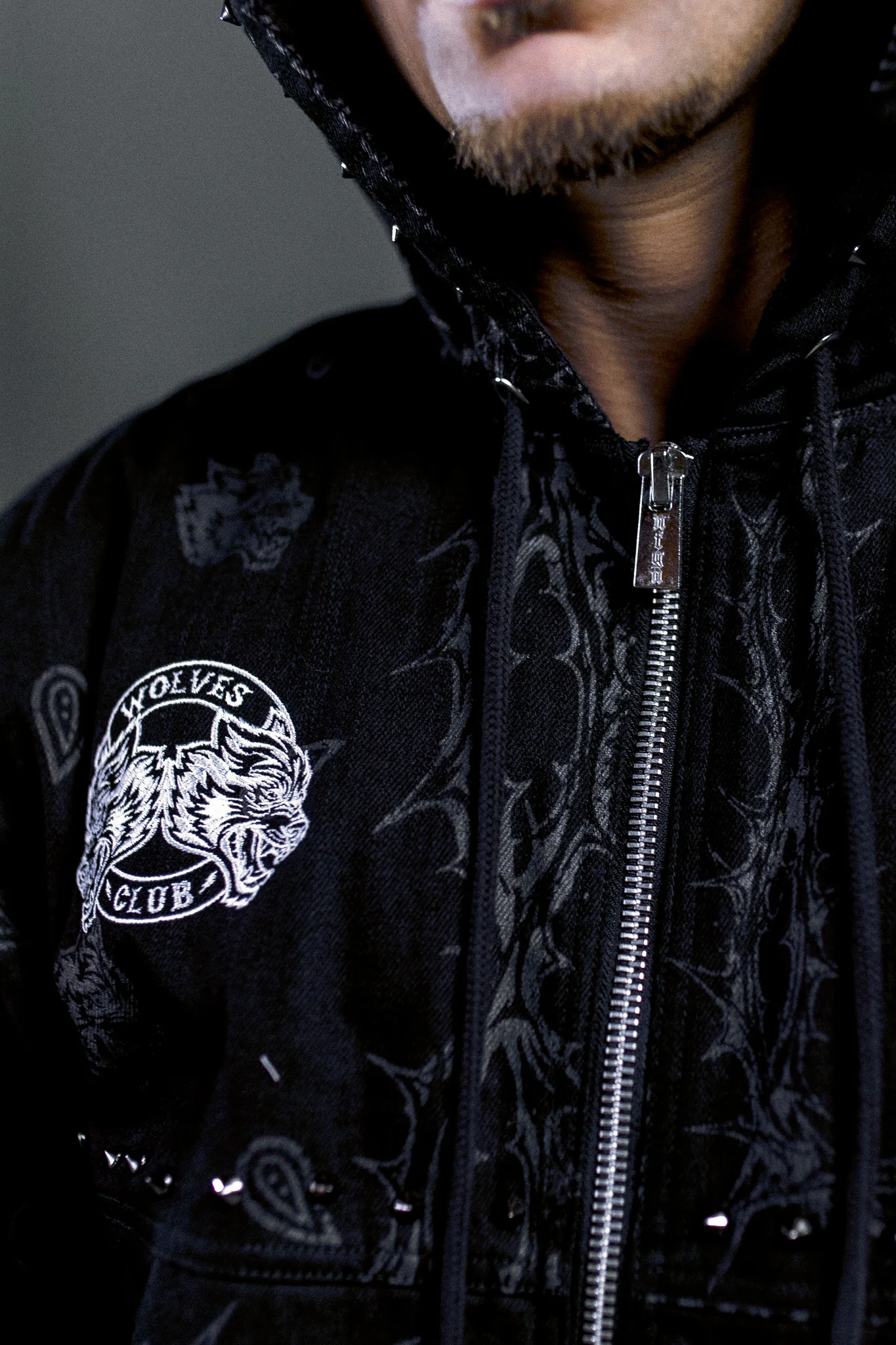 Darc Sport Wolves Club Calaway Jacket in Black Thorn Paisley - Image 6