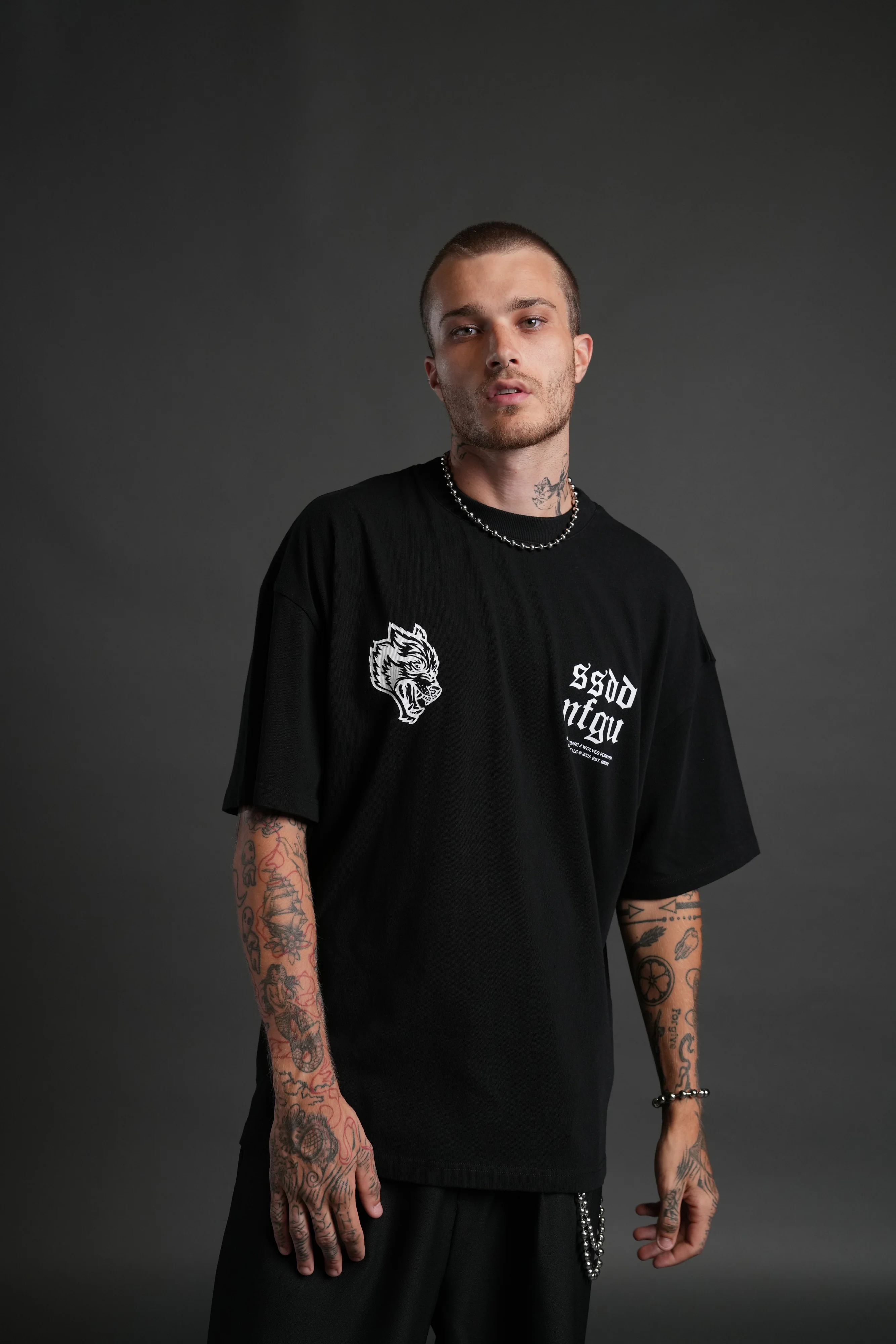 Darc Storm "Premium" Oversized Tee in Black - Image 2