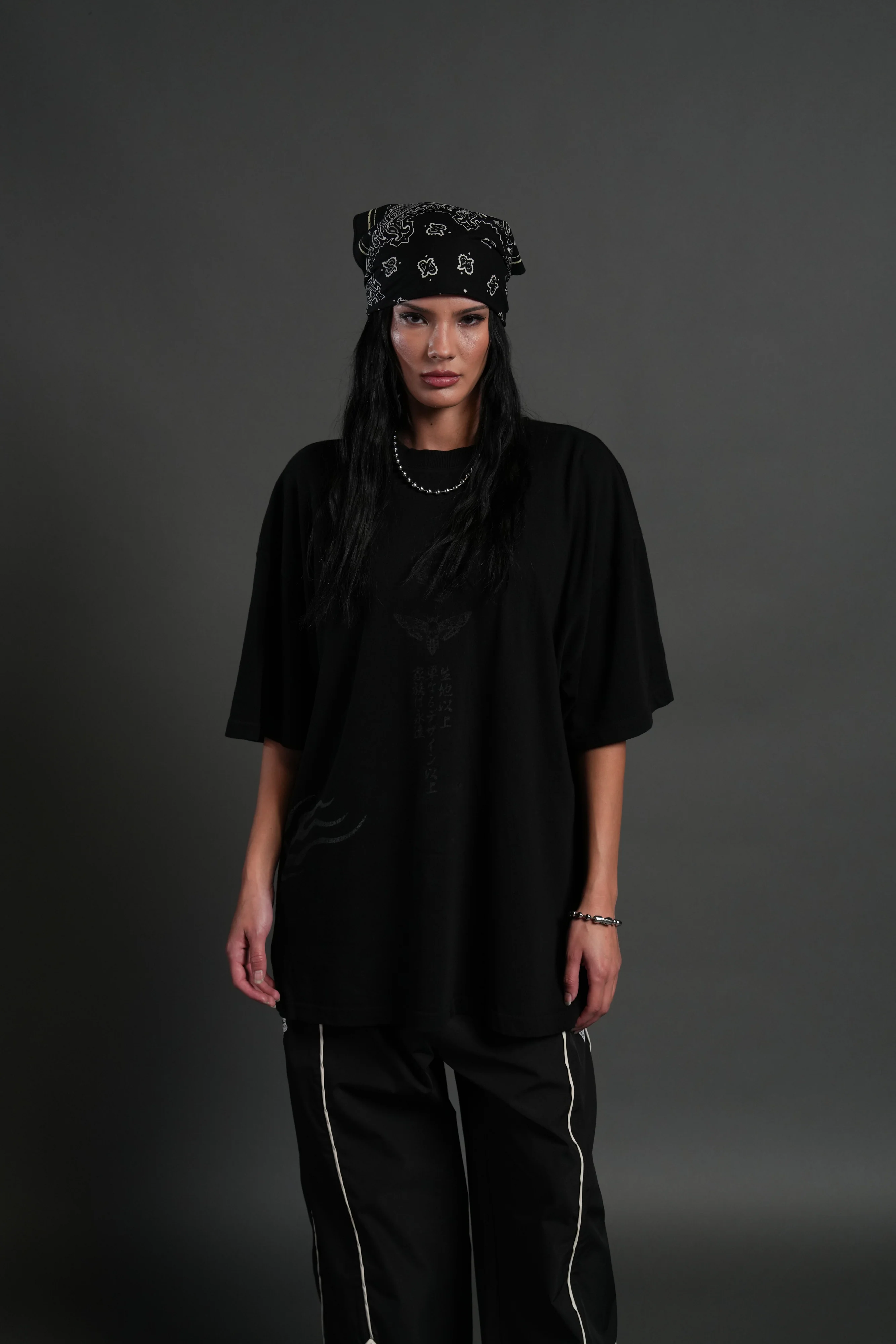 Doma "Side By Side" Series Premium Oversized Tee in Black - Image 2