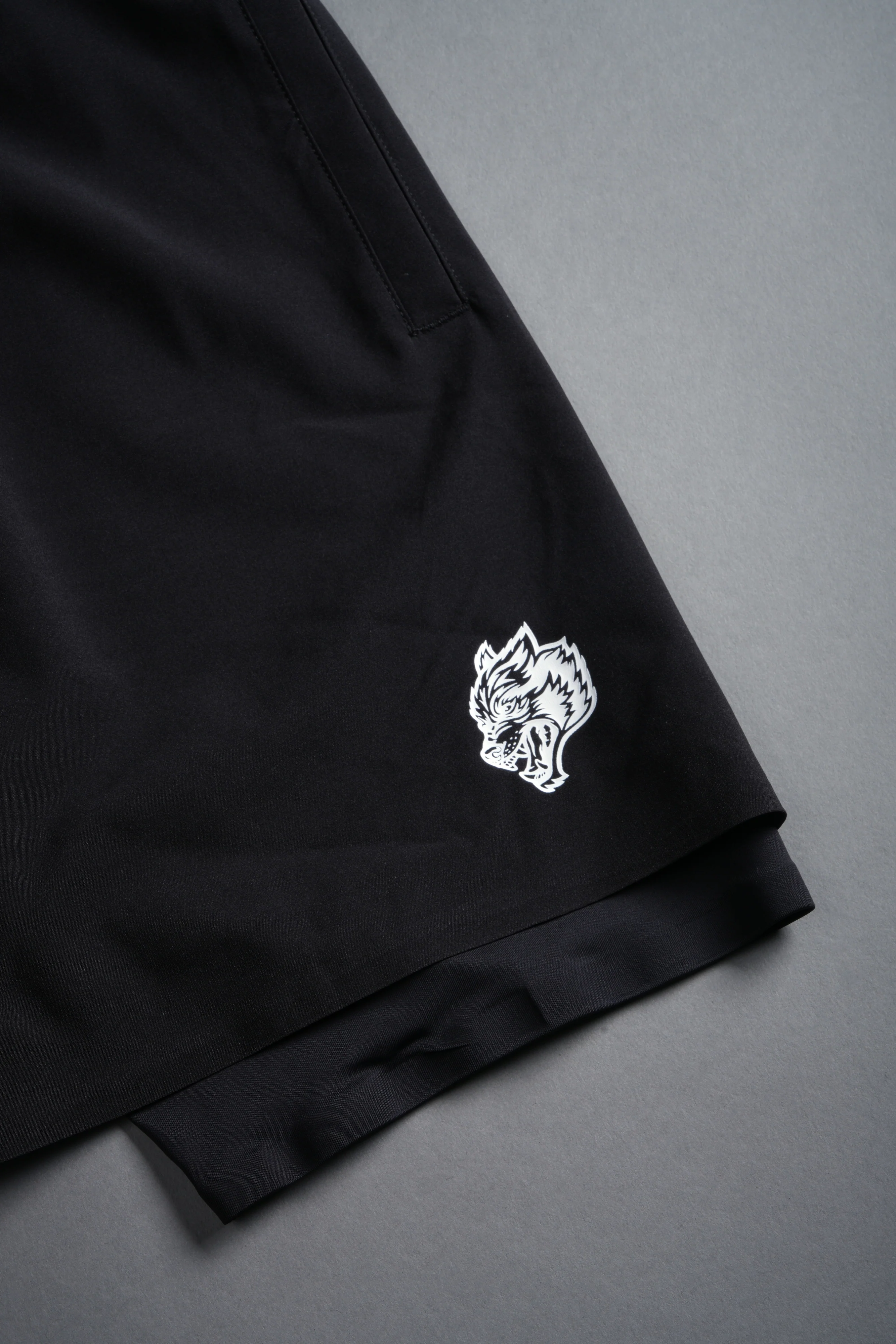 Dual Compression Shorts in Black - Image 10
