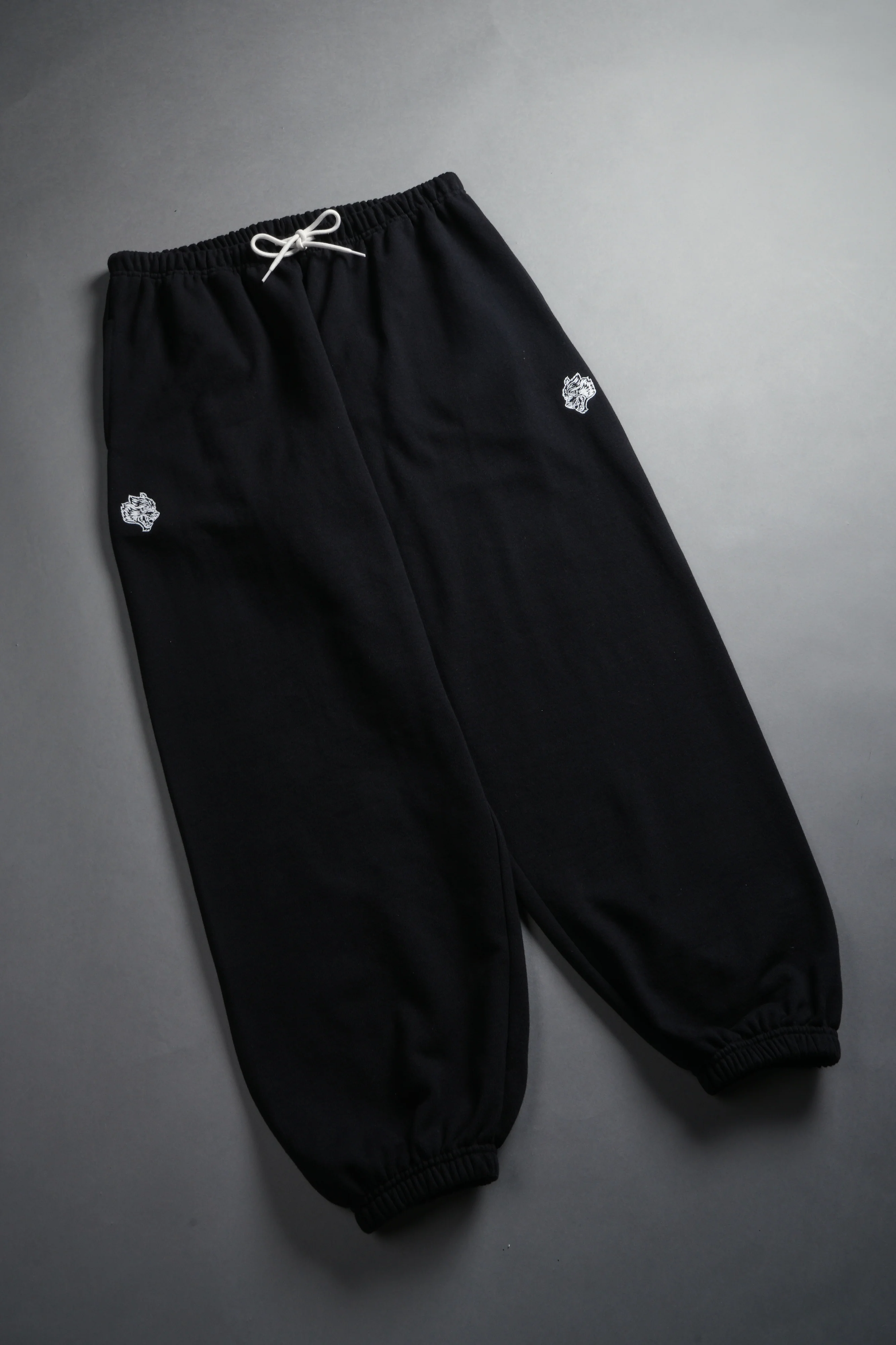 Dual Lounger Unisex Sweat Pants in Black - Image 12