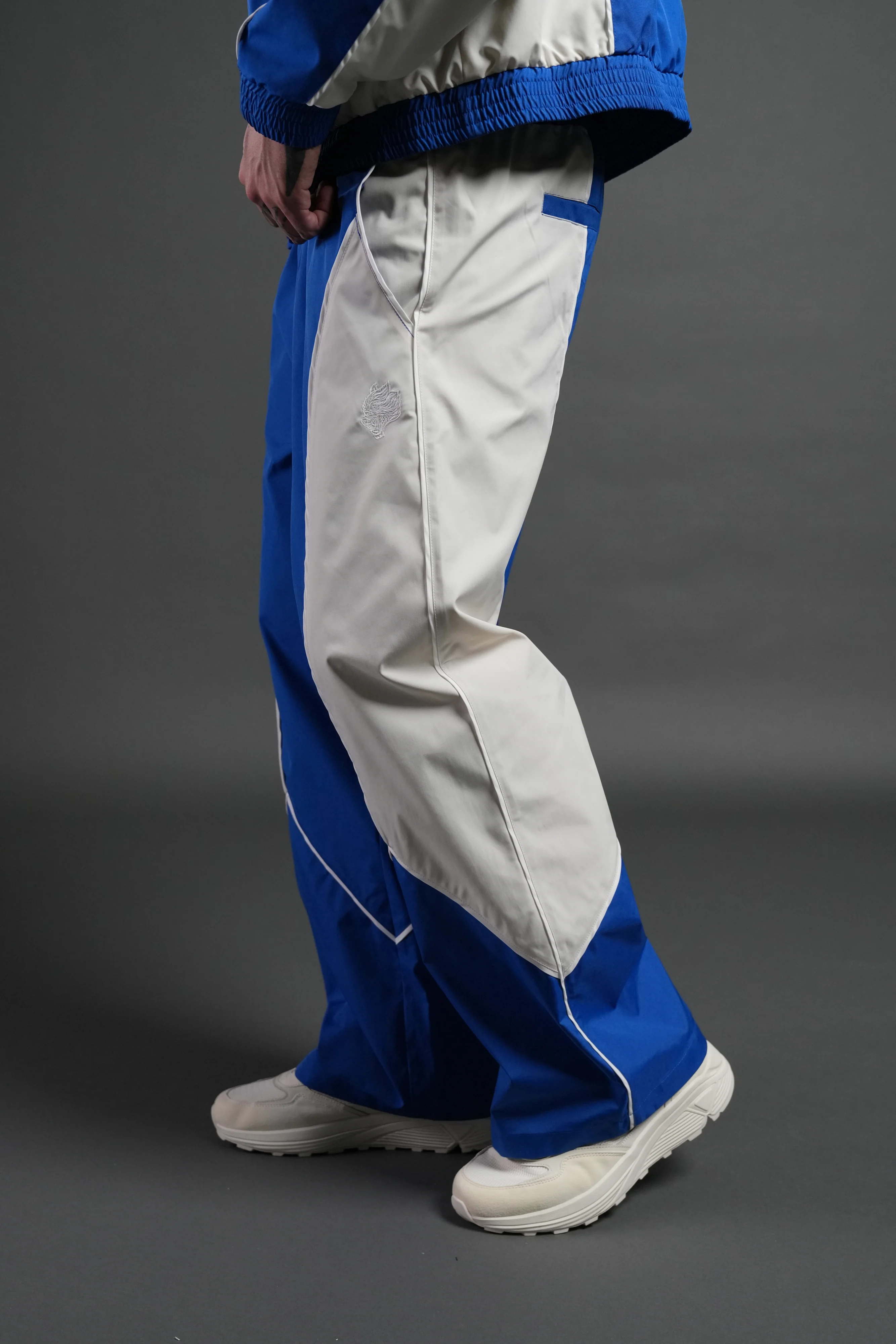 Dual Men's Quinn Track Pants in Darc Cobalt/Cream - Image 4