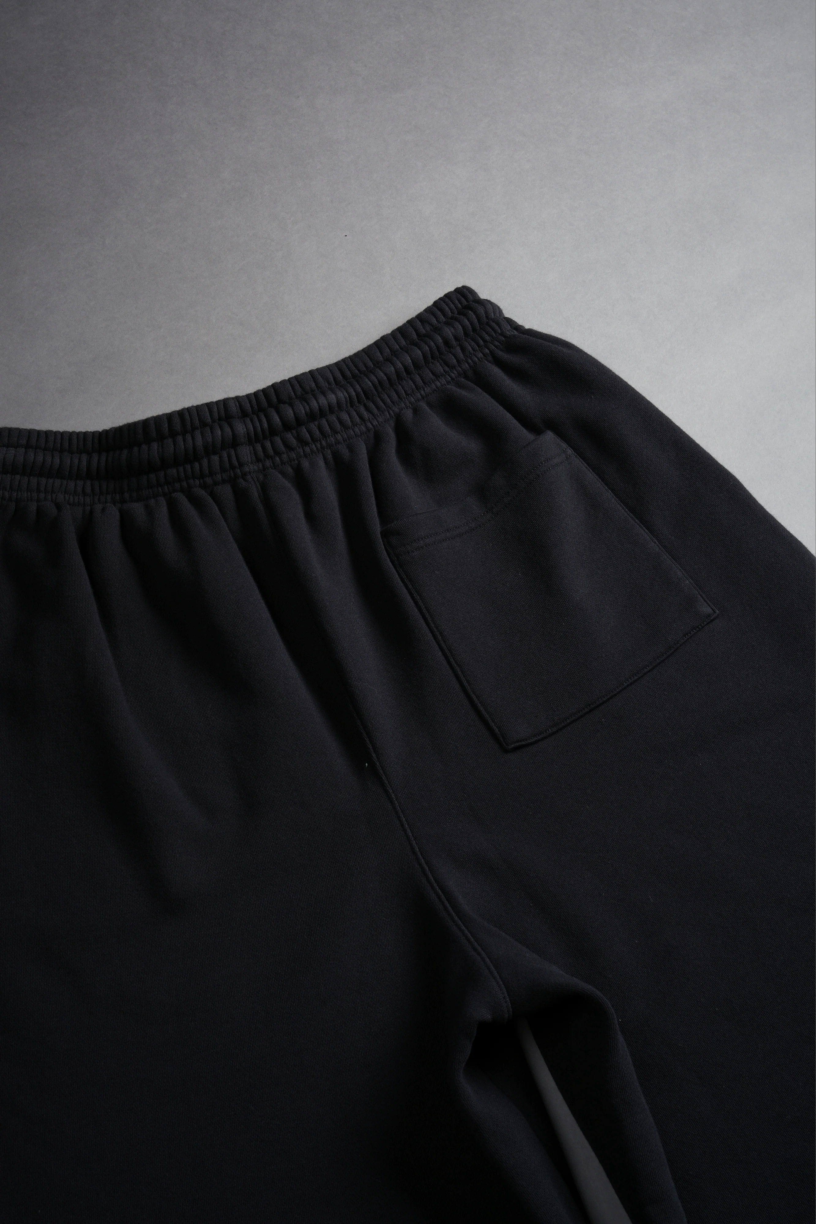 Dual Oversized Osiris Sweat Shorts in Black - Image 7