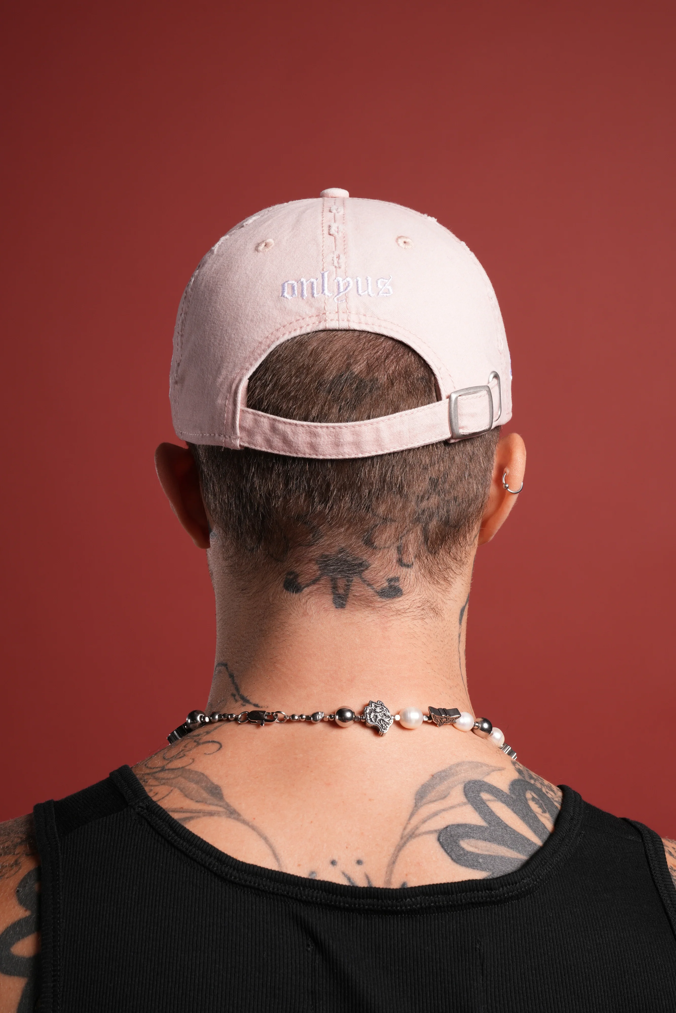 Eye of the Beholder Distressed Dad Hat in Washed Bubblegum - Image 5