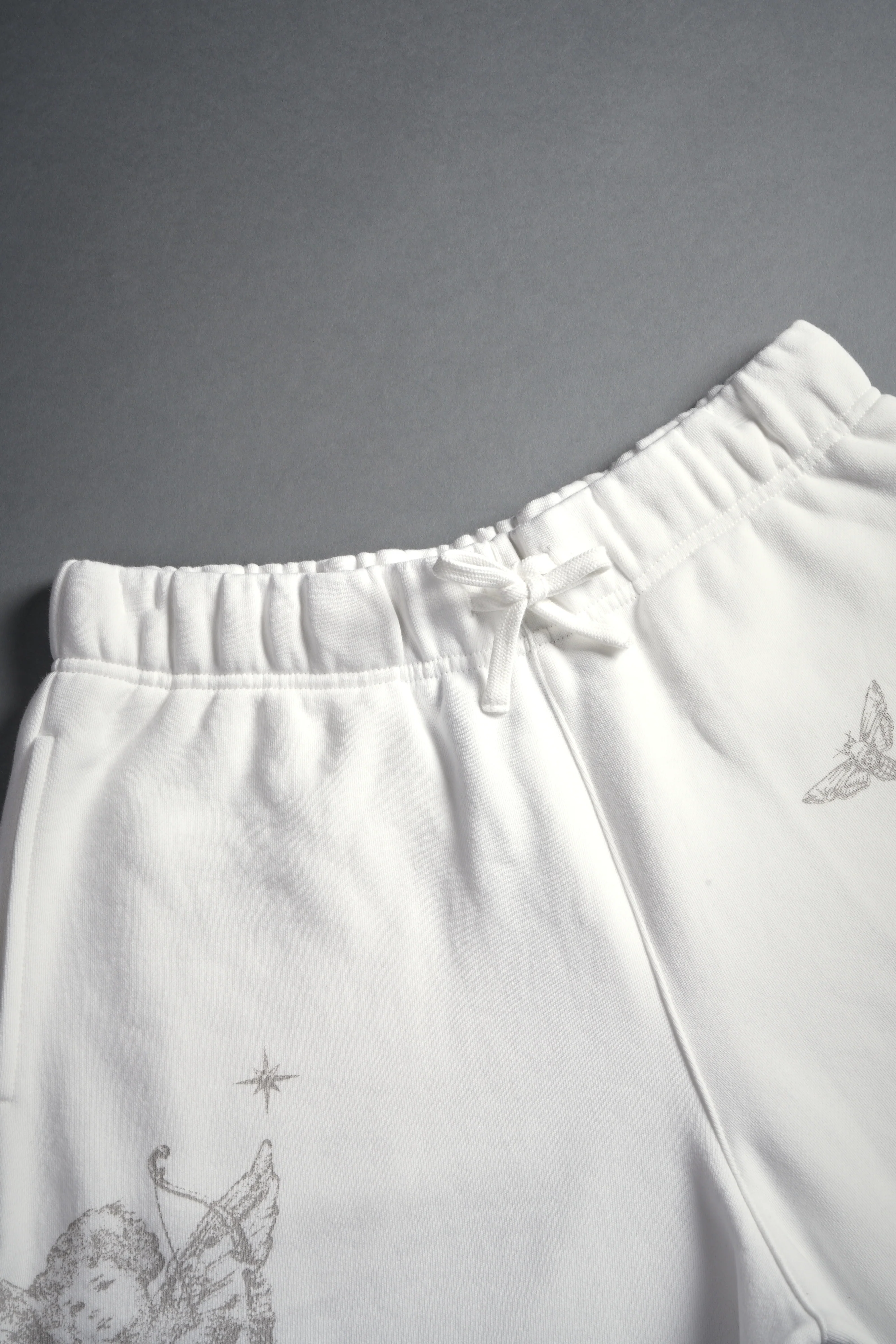 Fallen Cherub Oversized Post Lounge Sweat Shorts in Cream - Image 4