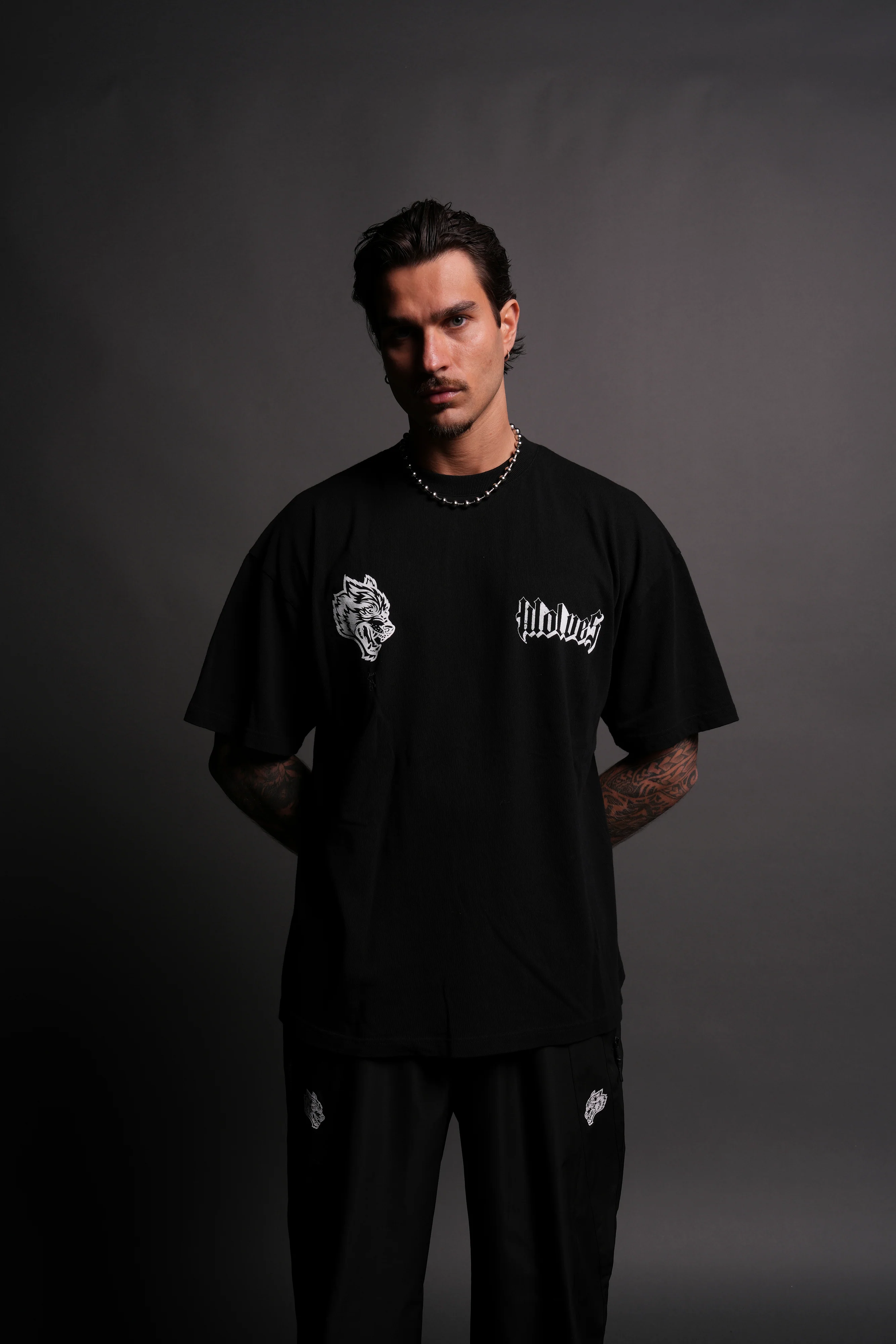 Falling "Premium" Oversized Tee in Black - Image 4
