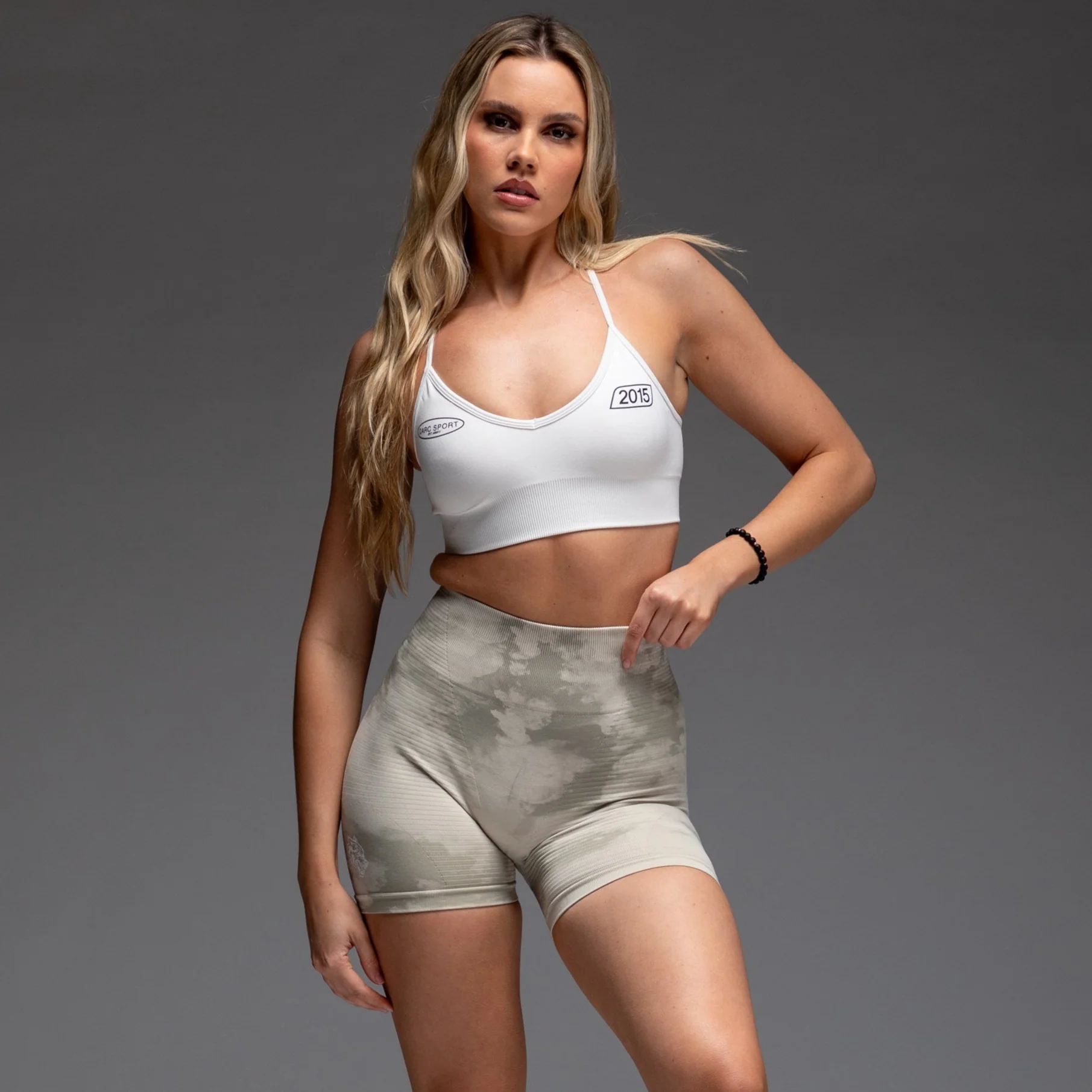 Faster "Everson Seamless" Sports Bra in Stone - Image 2
