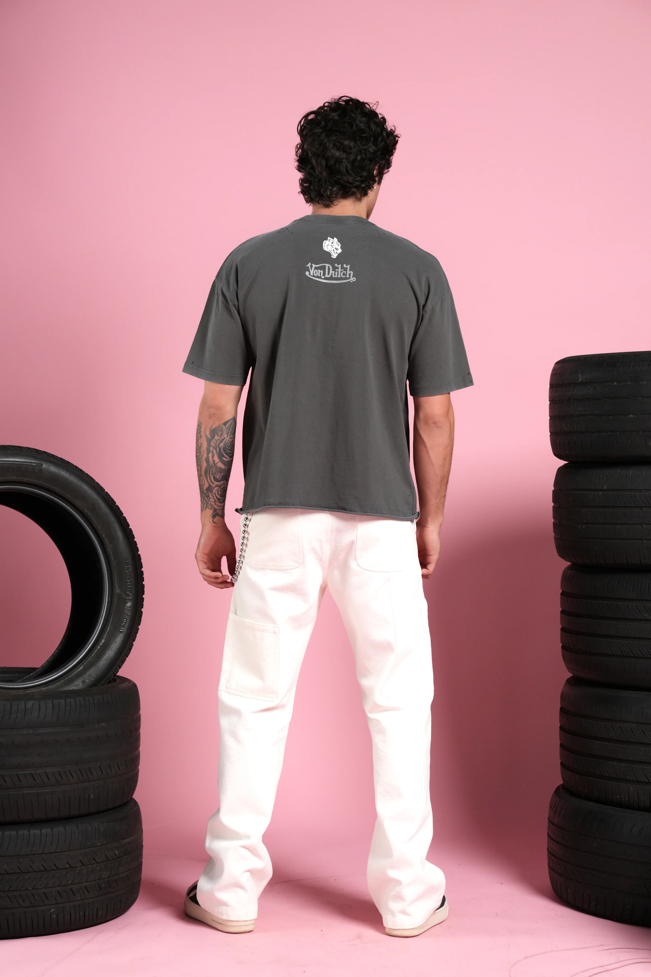 Flight Club Distressed Grunge Mid-Length Raw Hem Tee in Wolf Gray - Image 6