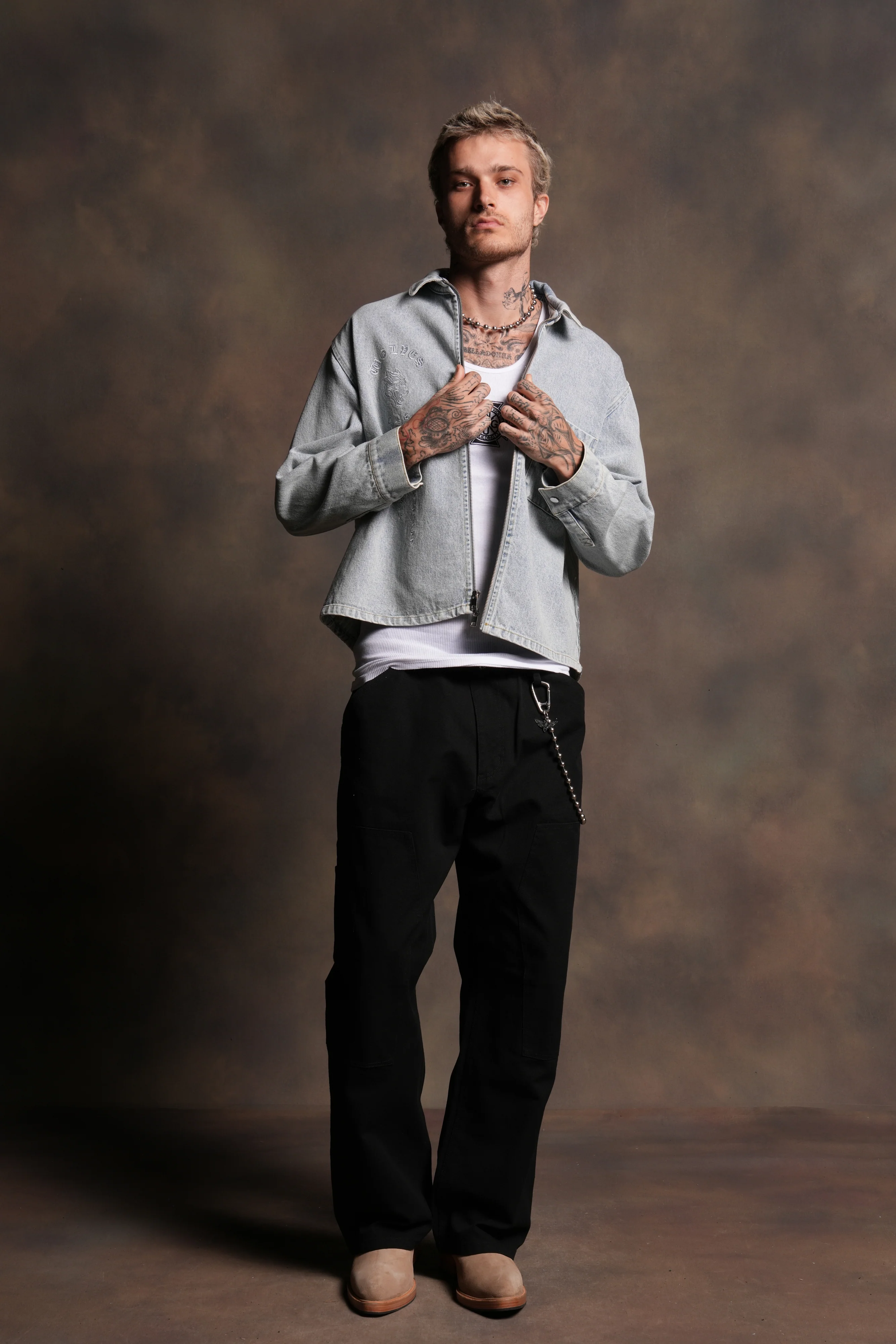 H-D Wolves Inferno Ls Denim Vince Shirt in Light Wash - Image 6