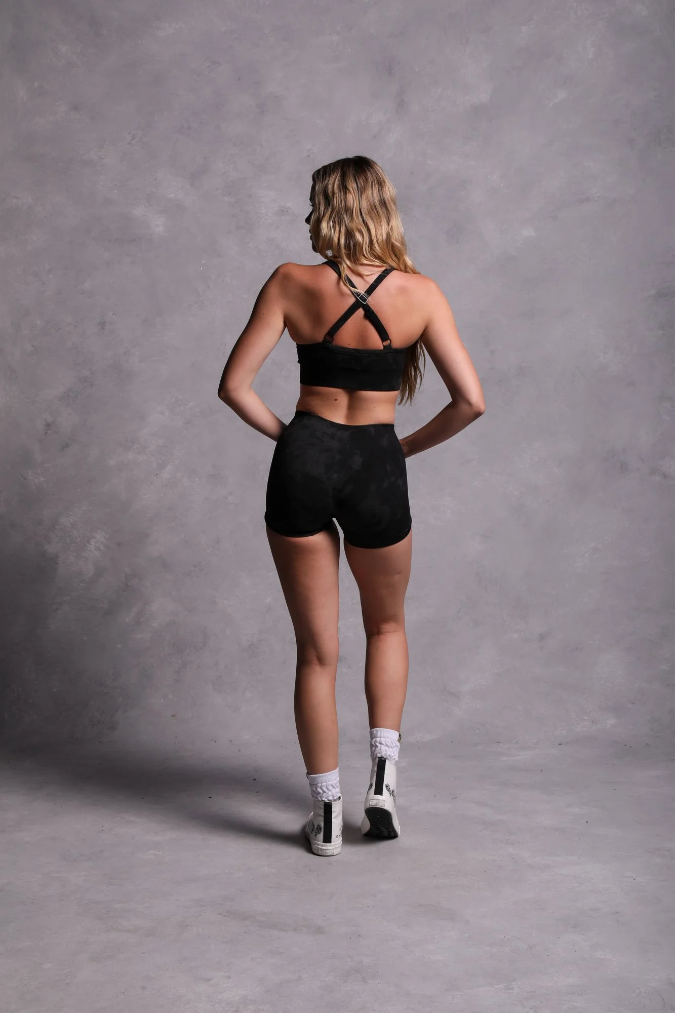 Hardcore "Everson Seamless" Sierra Bra in Tonal Black Jumbo Marble - Image 7