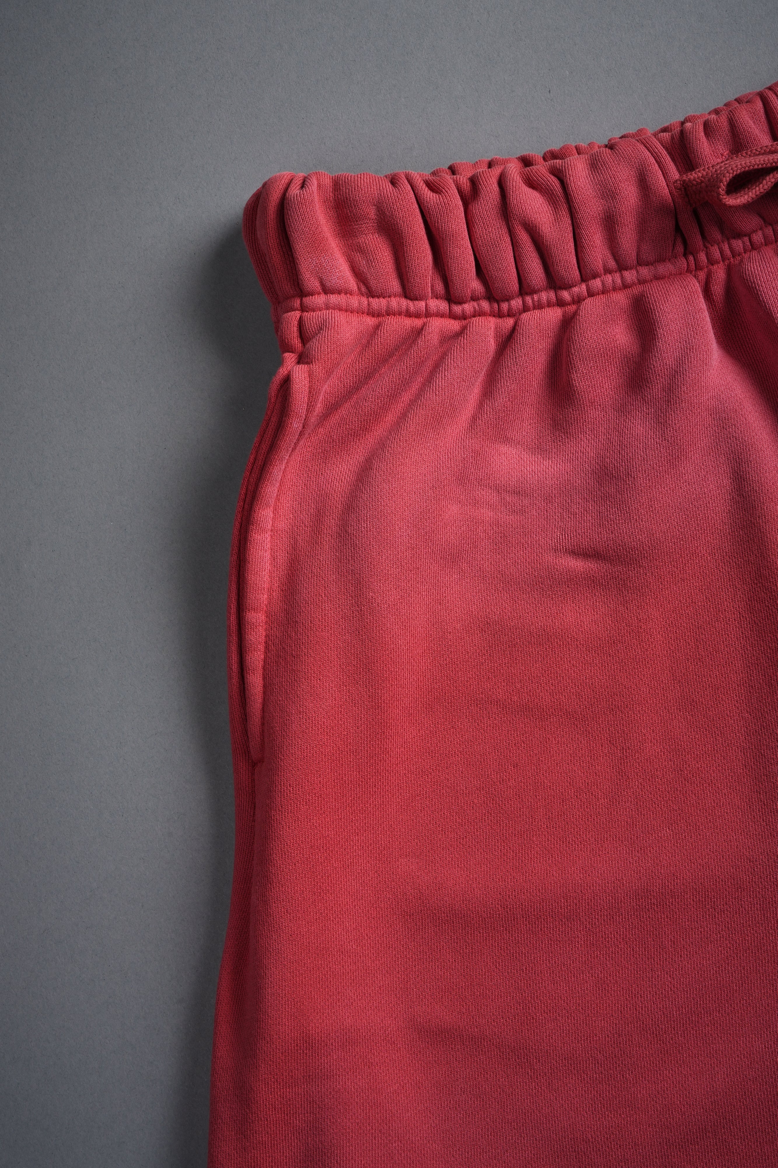 Harley-Davidson Wolves Oversized Post Lounge Sweat Shorts V2 in Roman Red Drift Wash - Image 9