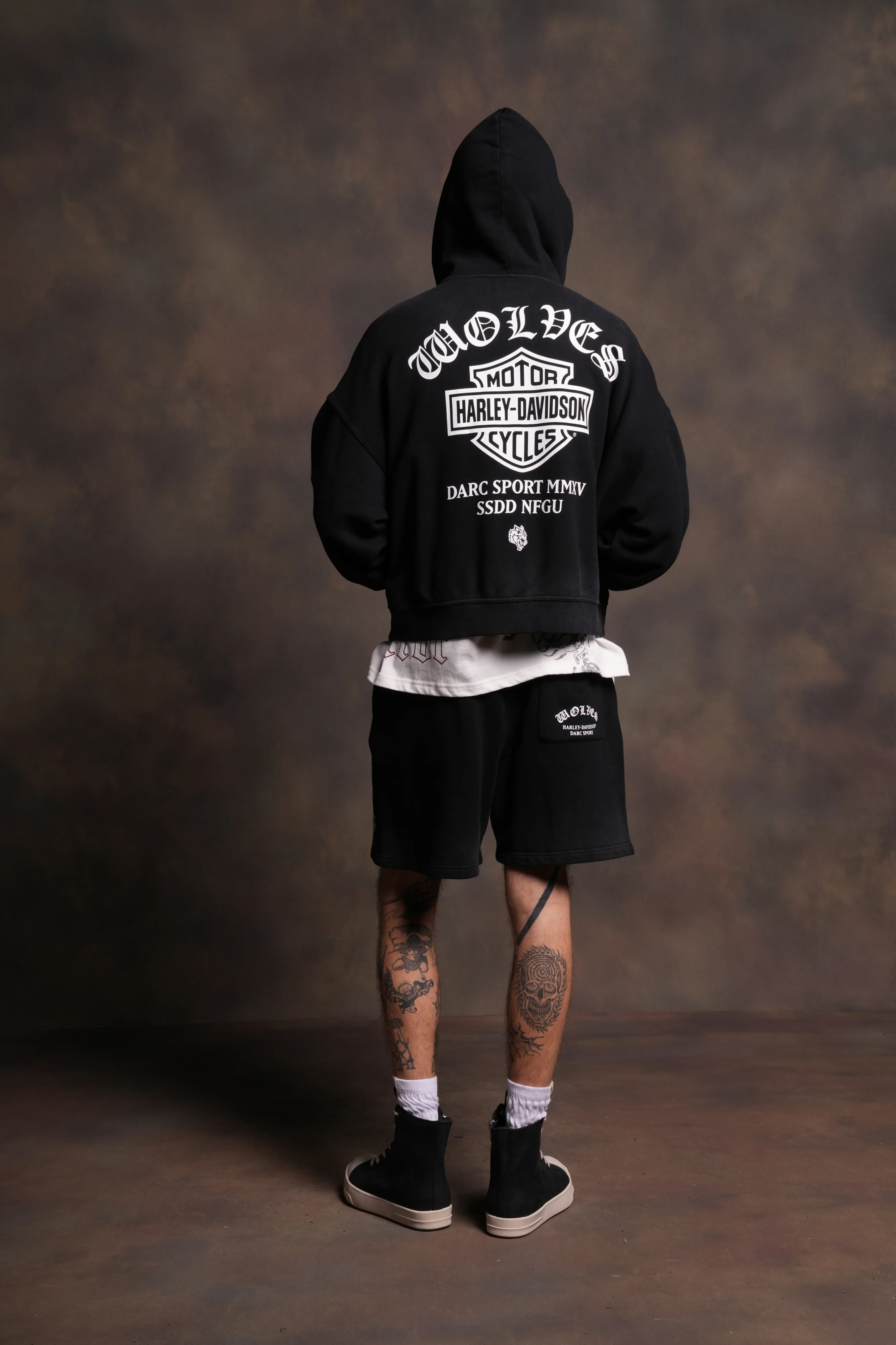 Harley-Davidson Wolves Vex Double Zip Hoodie in Black Drift Wash - Image 6