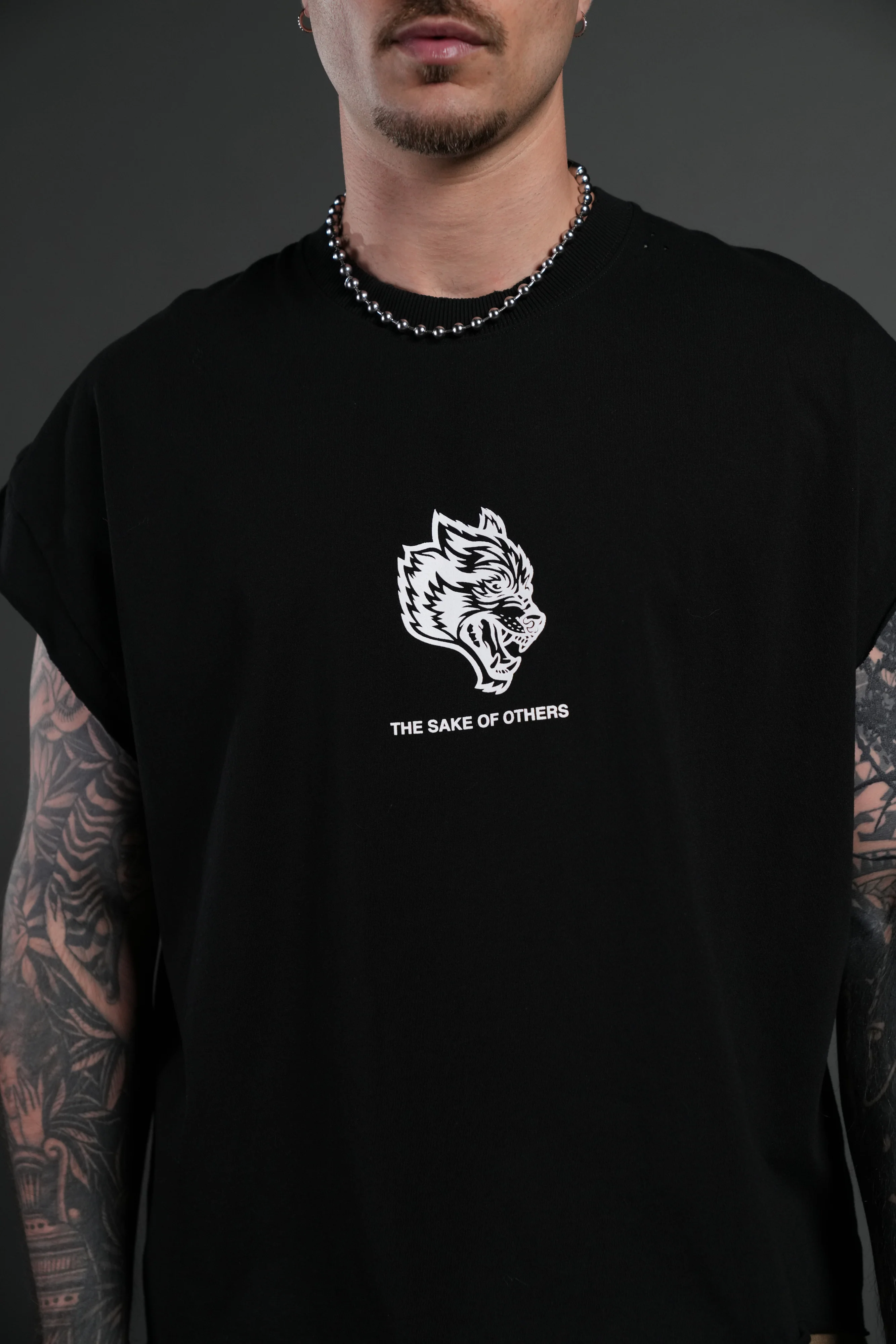 Holy Vow Distressed Grunge Cut-Off Mid-Length Raw Hem Tee in Black - Image 5