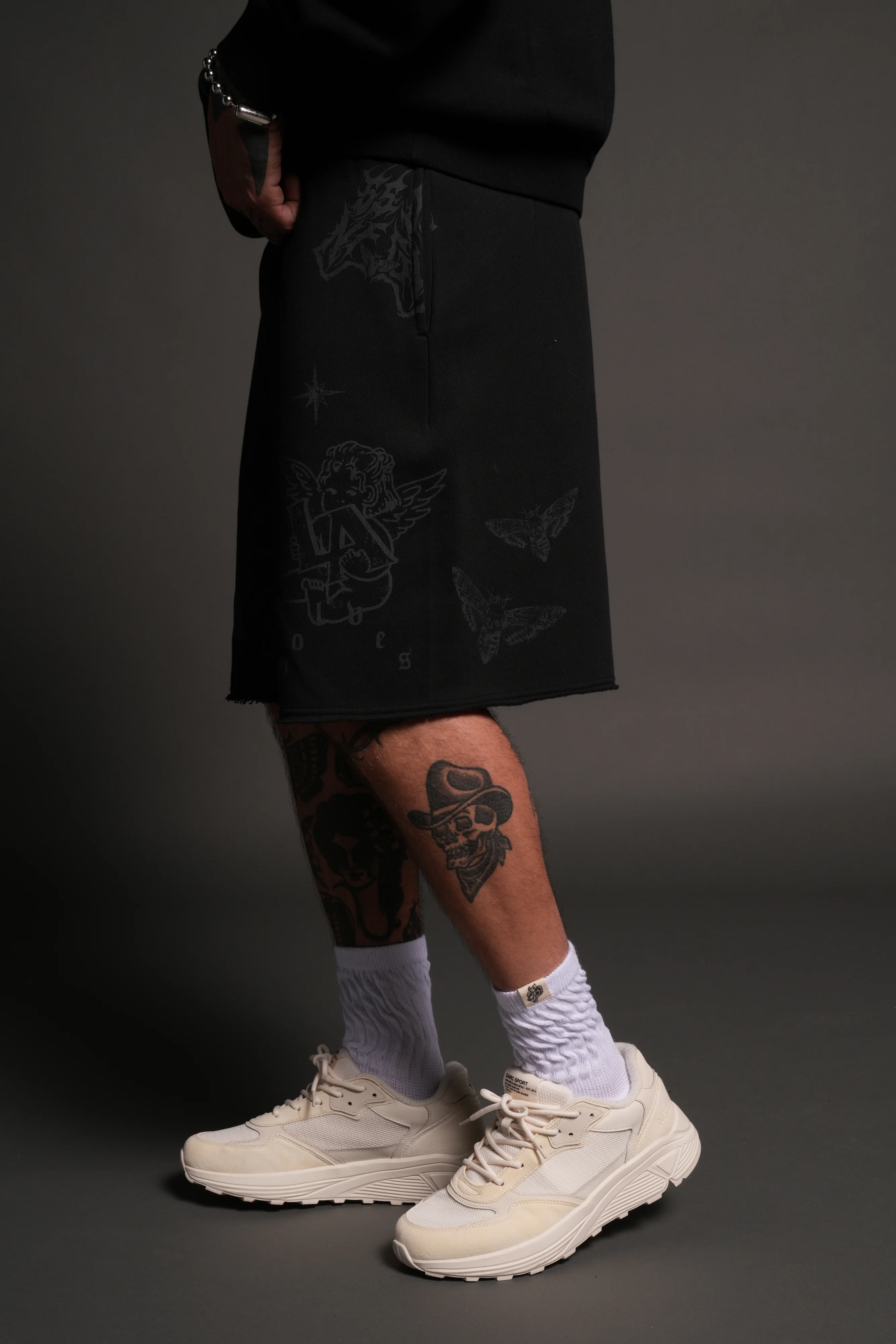 Homage To La Raw Hem Oversized Post Lounge Sweat Shorts in Black - Image 4