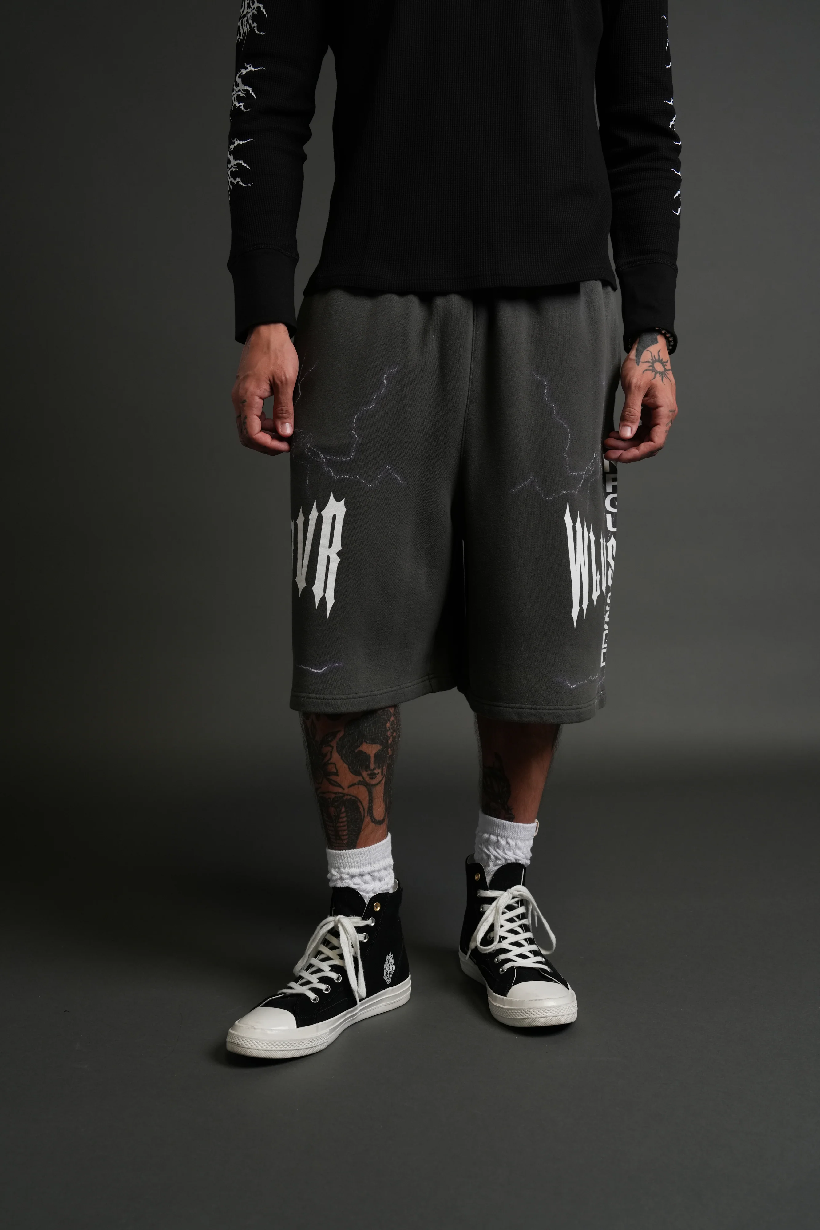Iron Code Oversized Osiris Sweat Shorts in Wolf Gray Drift Wash - Image 2