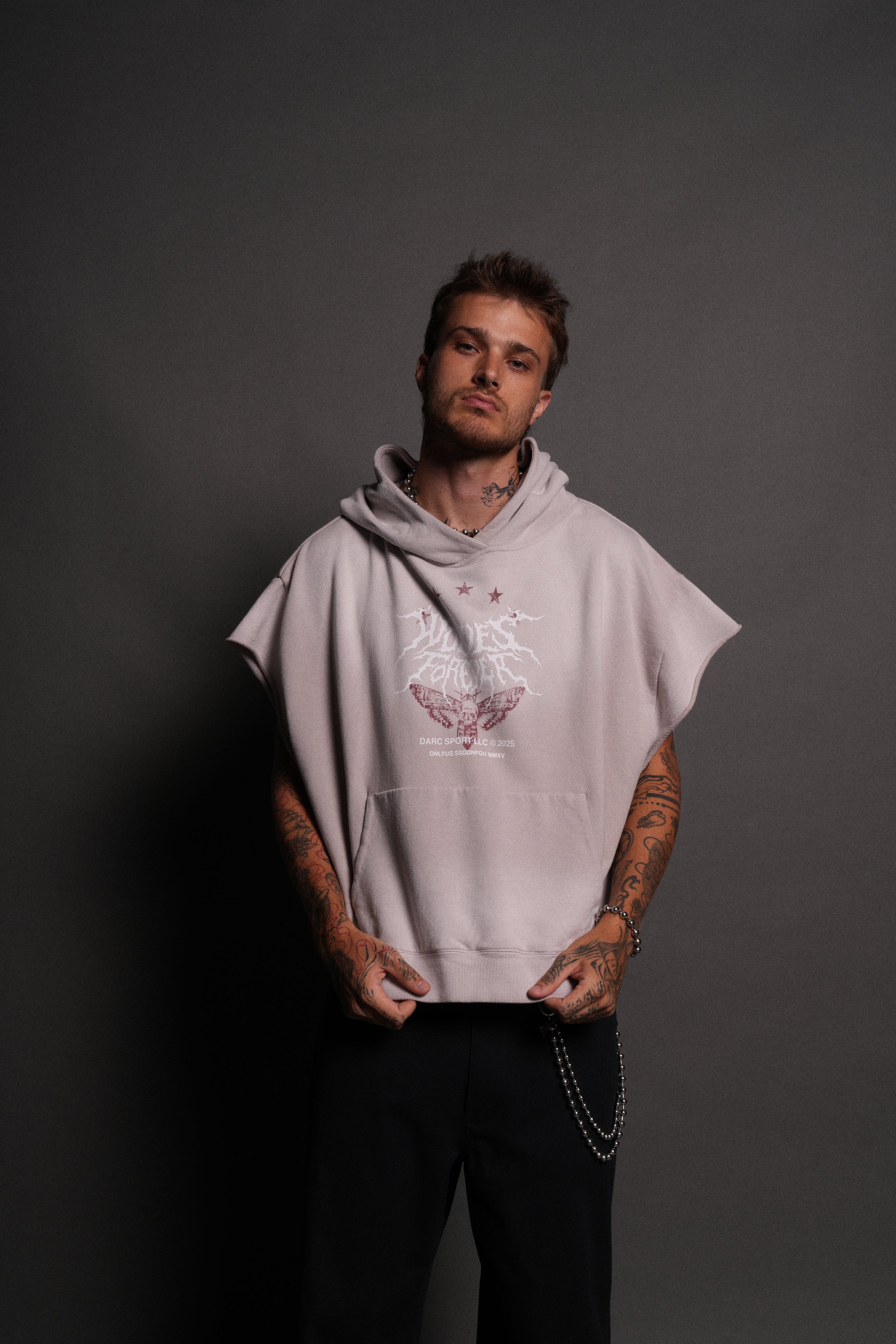 Iron Pack Grunge Gage Cap Sleeve Hoodie in Clay - Image 2
