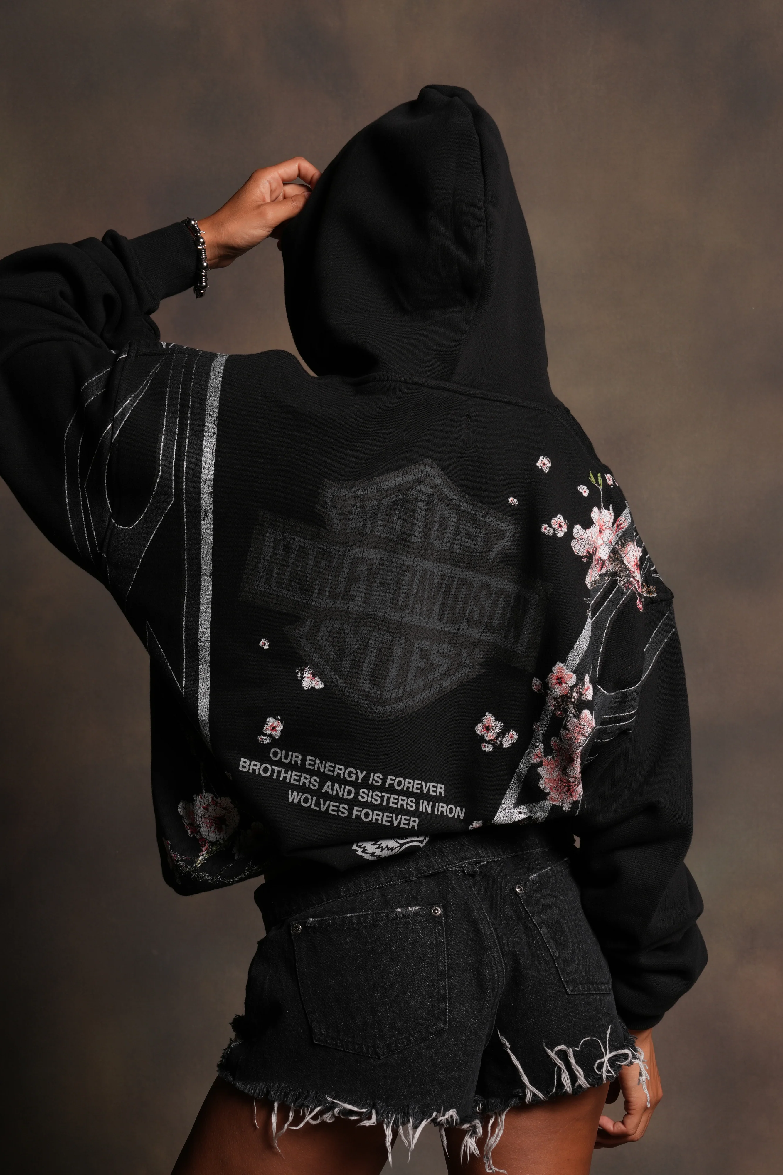 Iron Sakura Bishop Hoodie in Black - Image 8