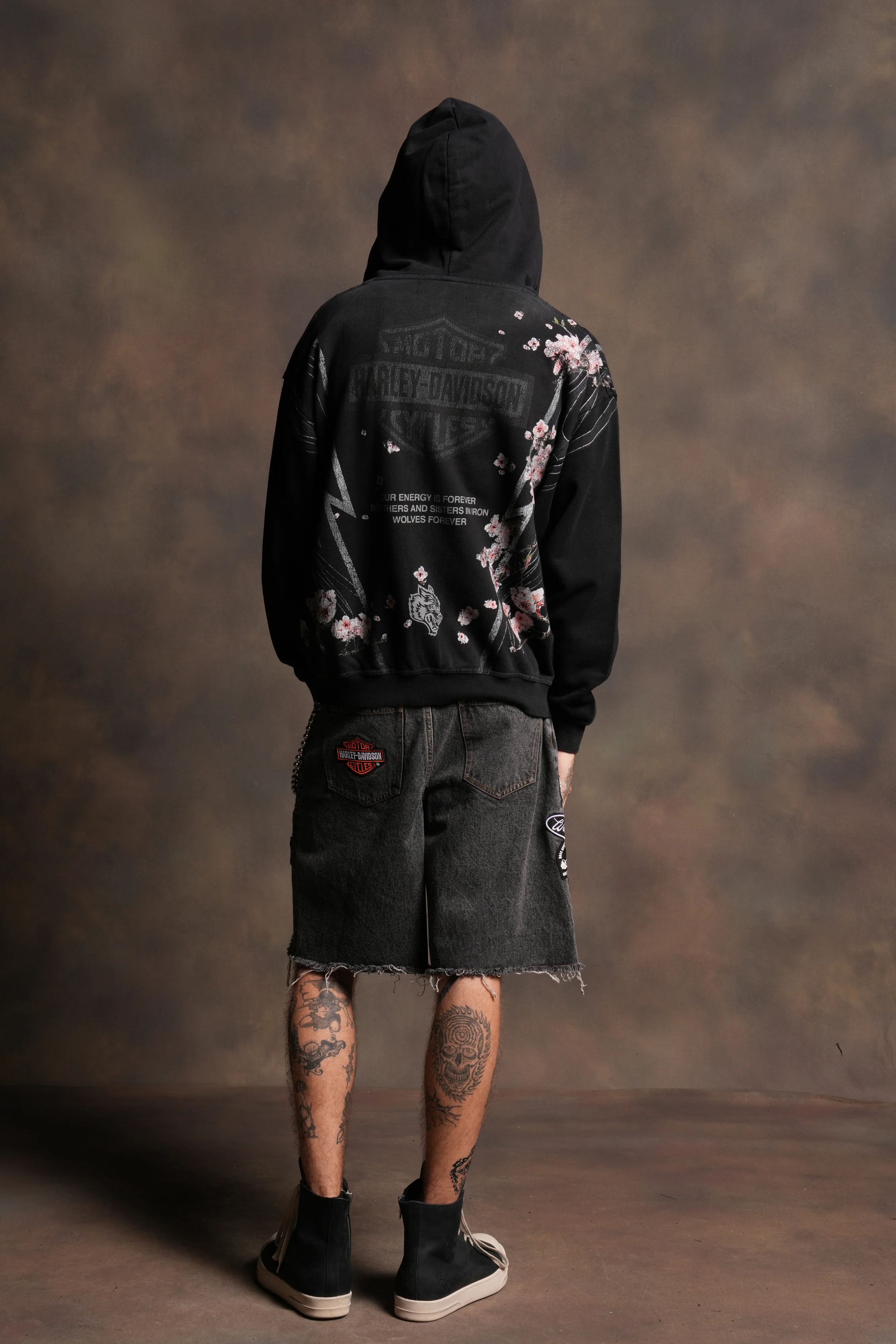 Iron Sakura Grunge Moatis Zip Hoodie in Black Drift Wash - Image 6