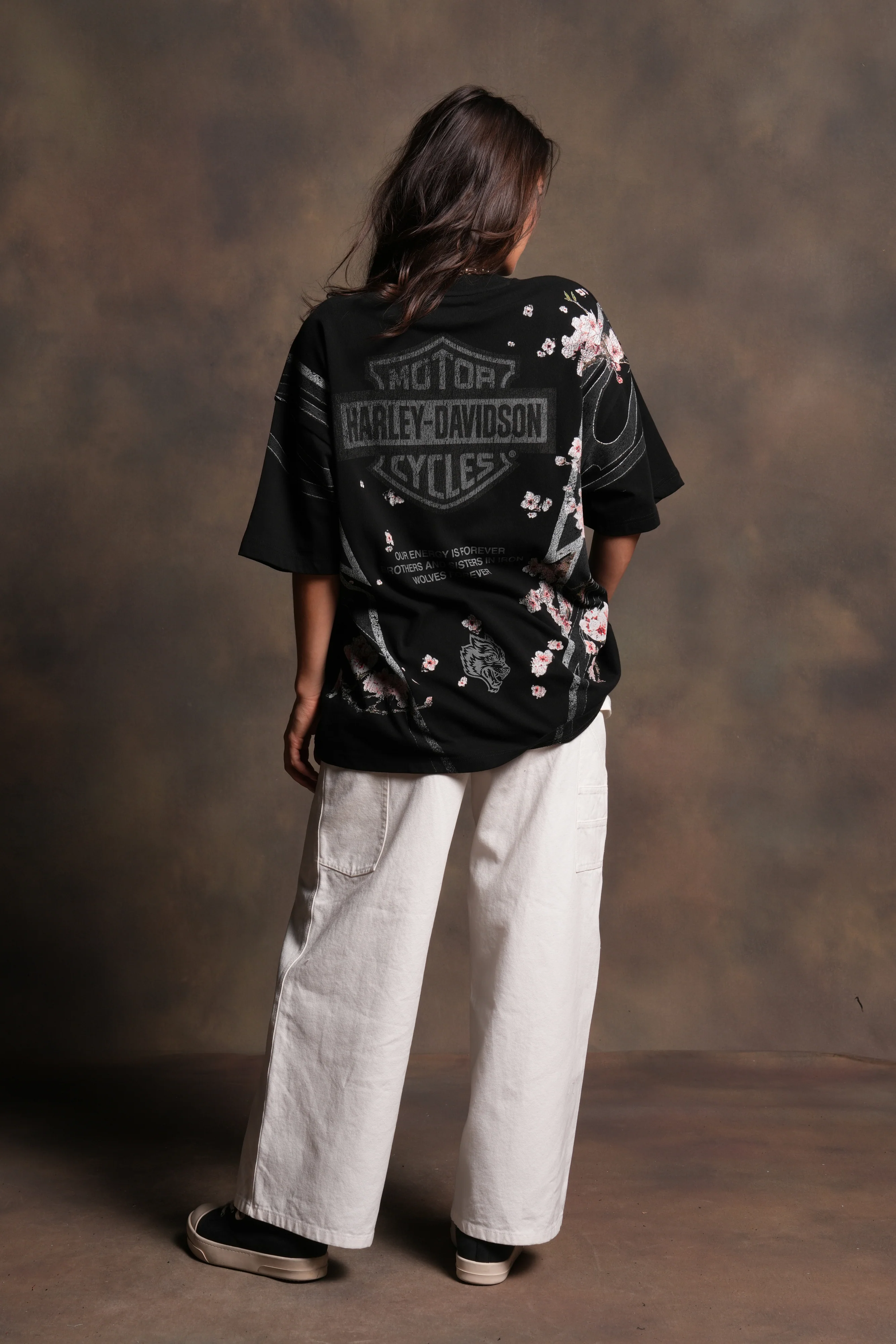 Iron Sakura Premium Tee in Black - Image 13