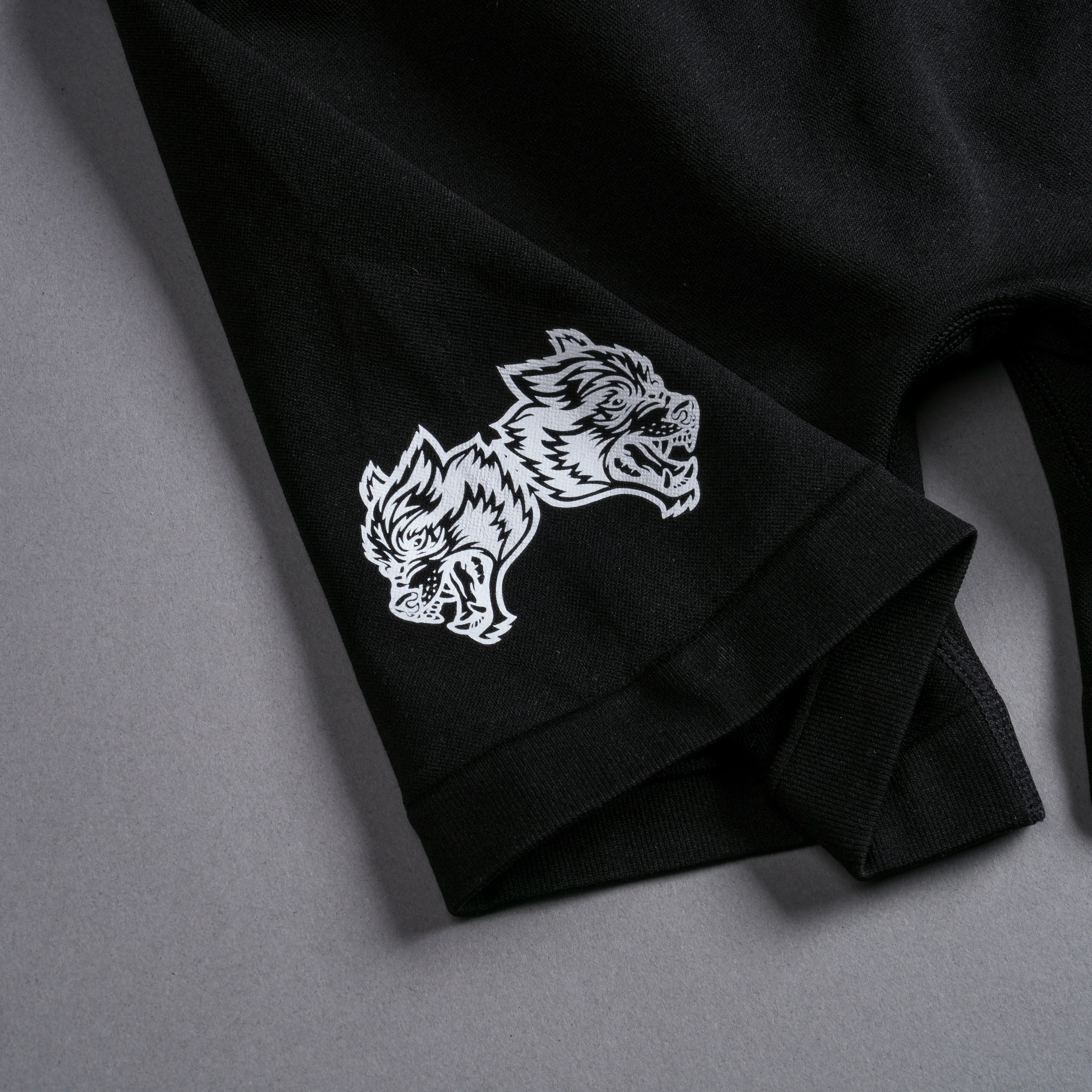 IYKYK Everson Seamless "Training" Shorts in Black - Image 6