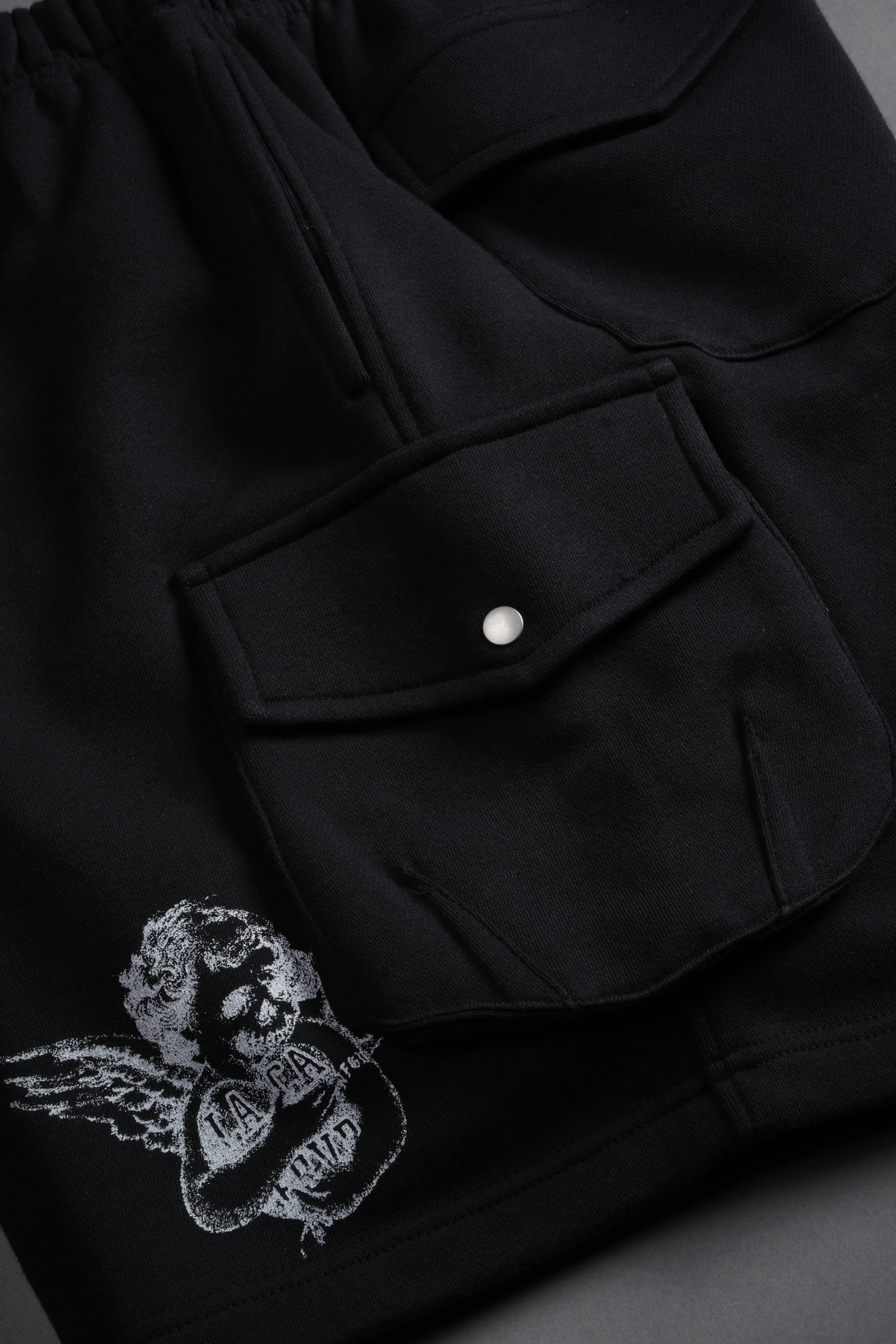 La Ca Frvr Cornell Cargo Sweat Shorts in Black - Image 6