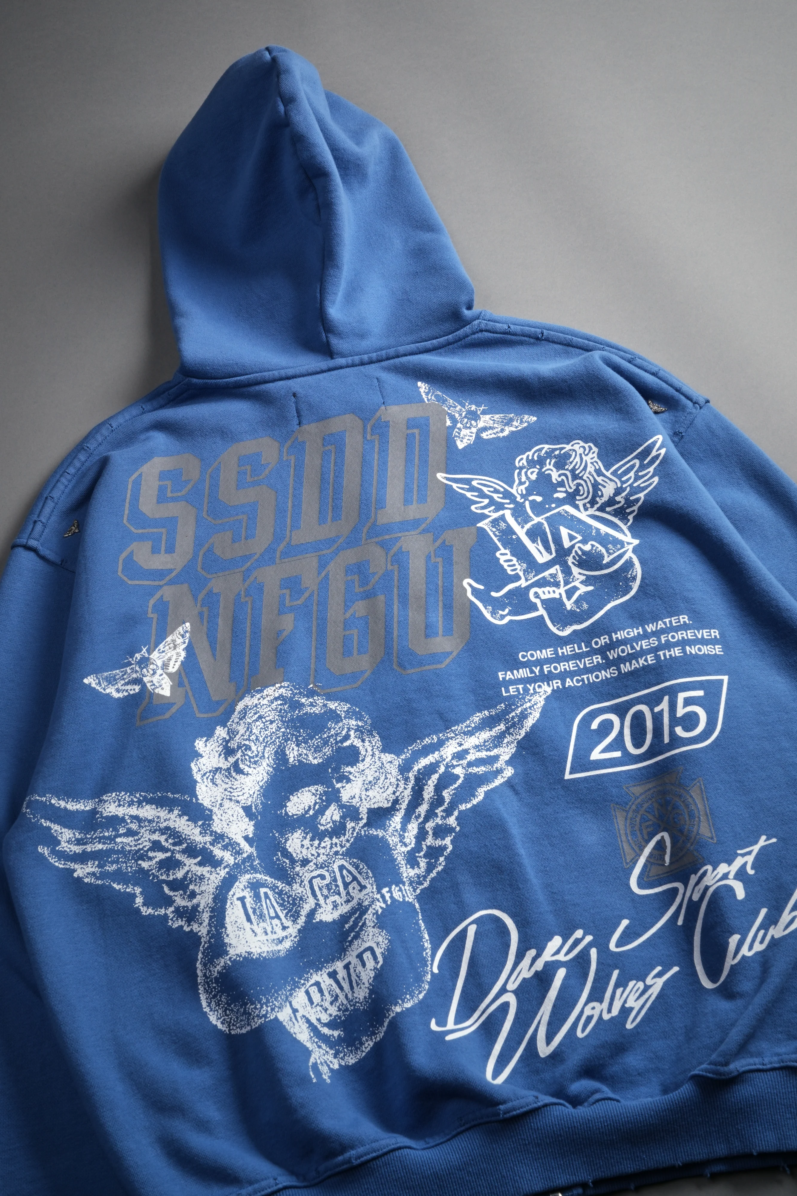La Ca Frvr Grunge Moatis Zip Hoodie in La Blue - Image 18