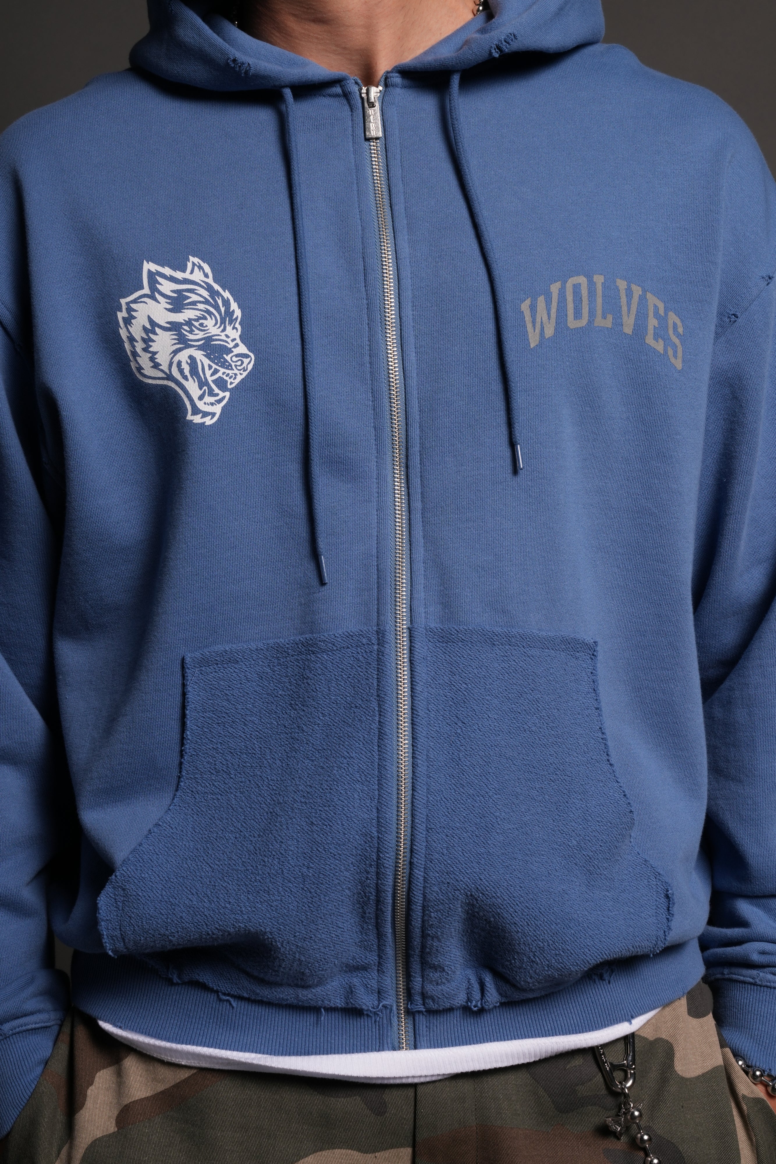 La Ca Frvr Grunge Moatis Zip Hoodie in La Blue - Image 7