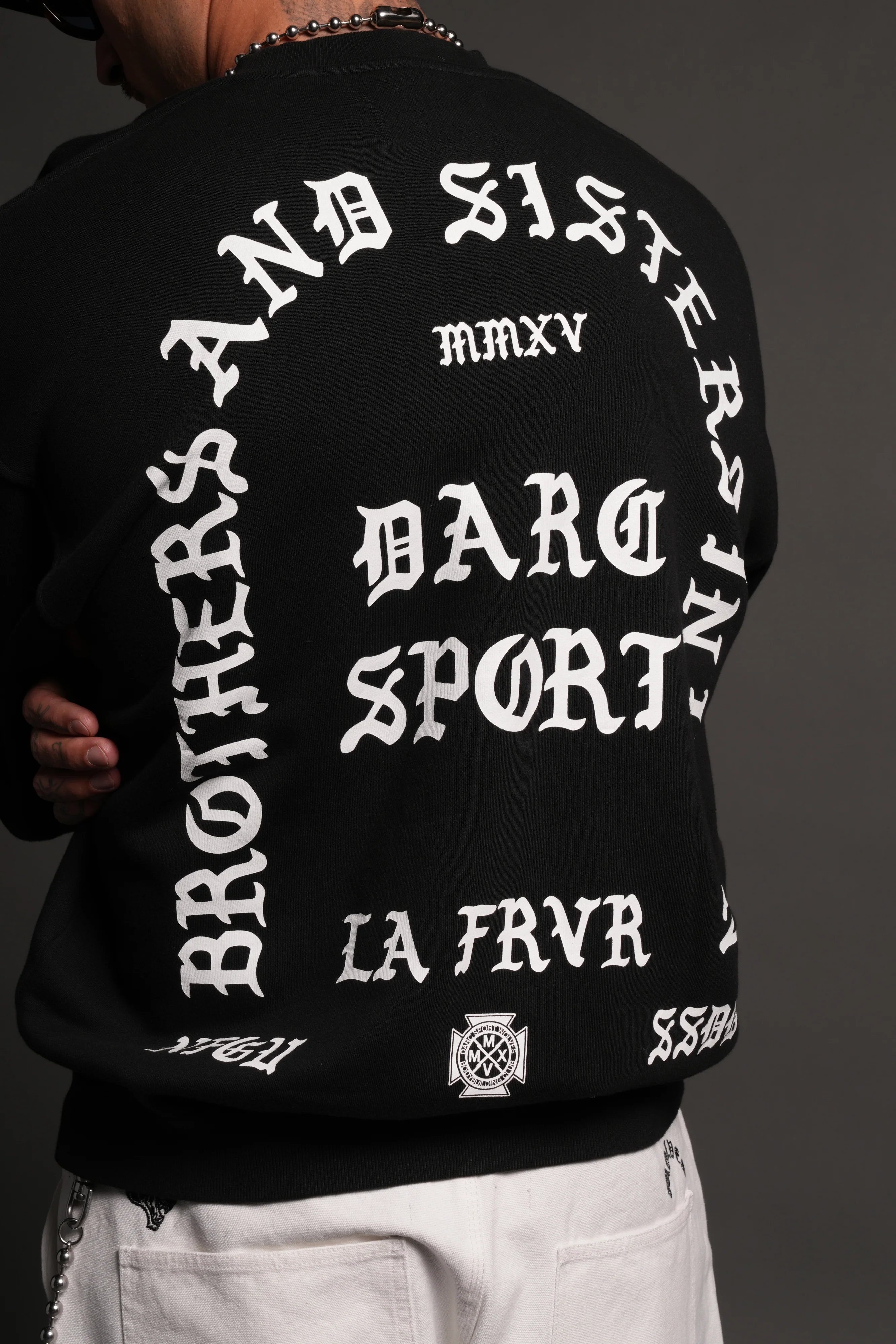 La Cherub London Crewneck in Black - Image 12
