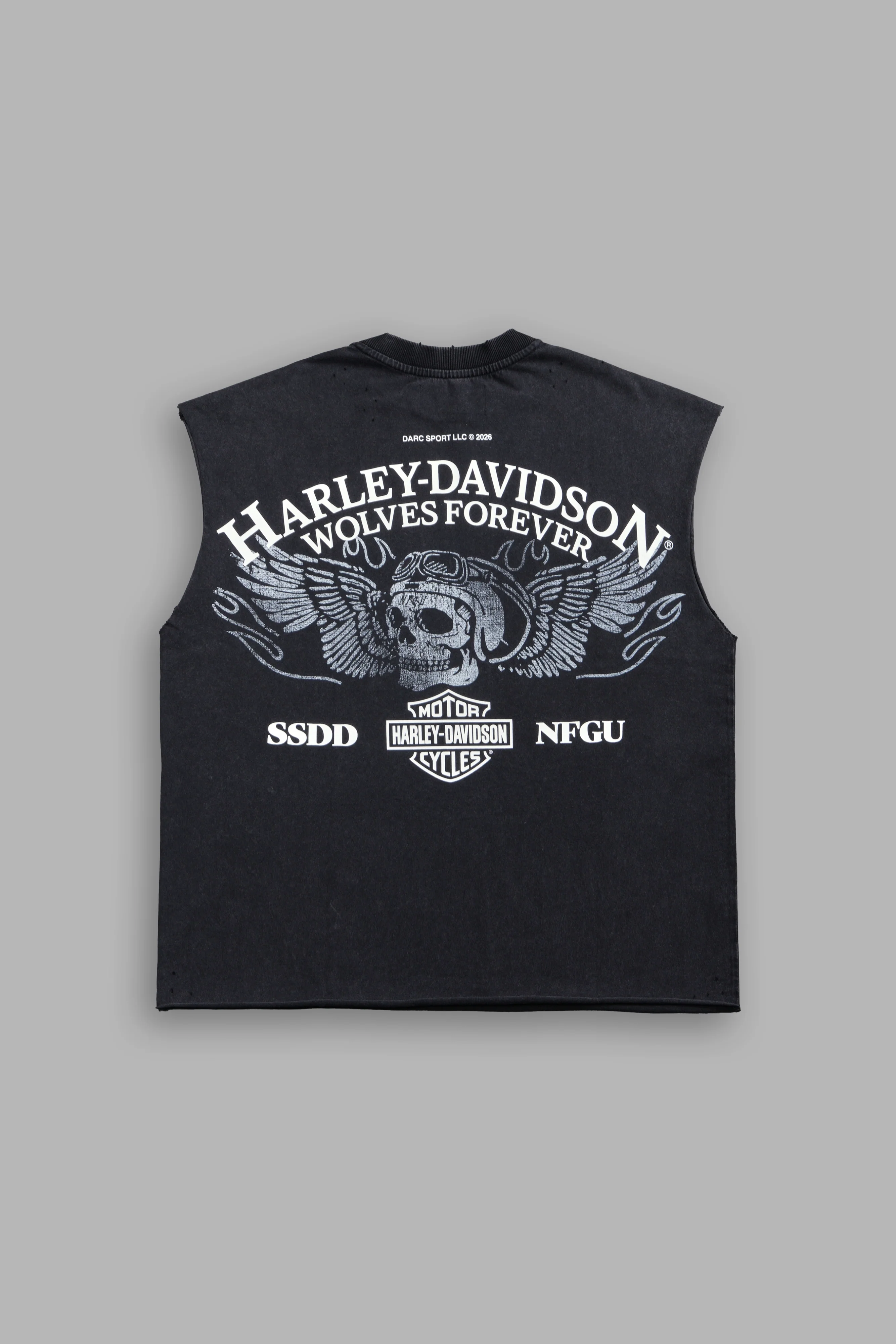 Live Free H-D Distressed Grunge Mid Length Raw Hem Muscle Tee in Washed Black