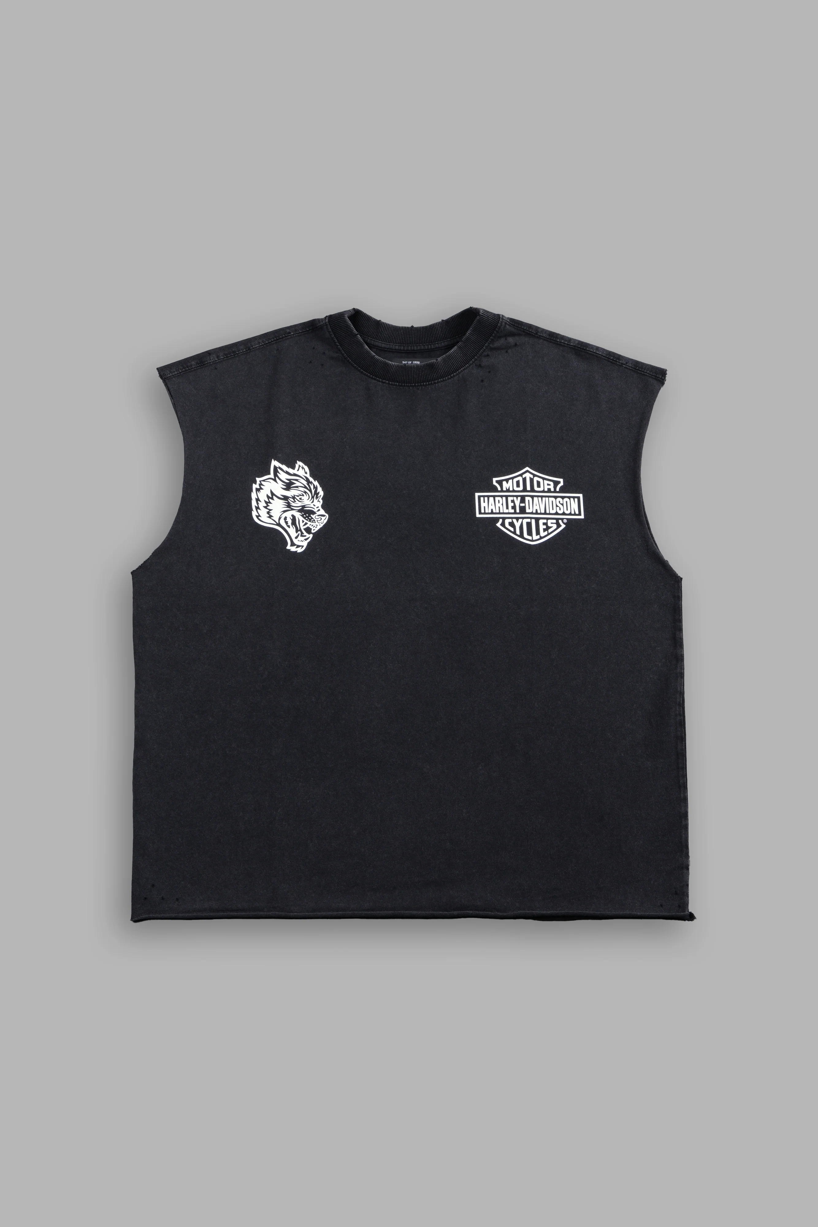 Live Free H-D Distressed Grunge Mid Length Raw Hem Muscle Tee in Washed Black - Image 3