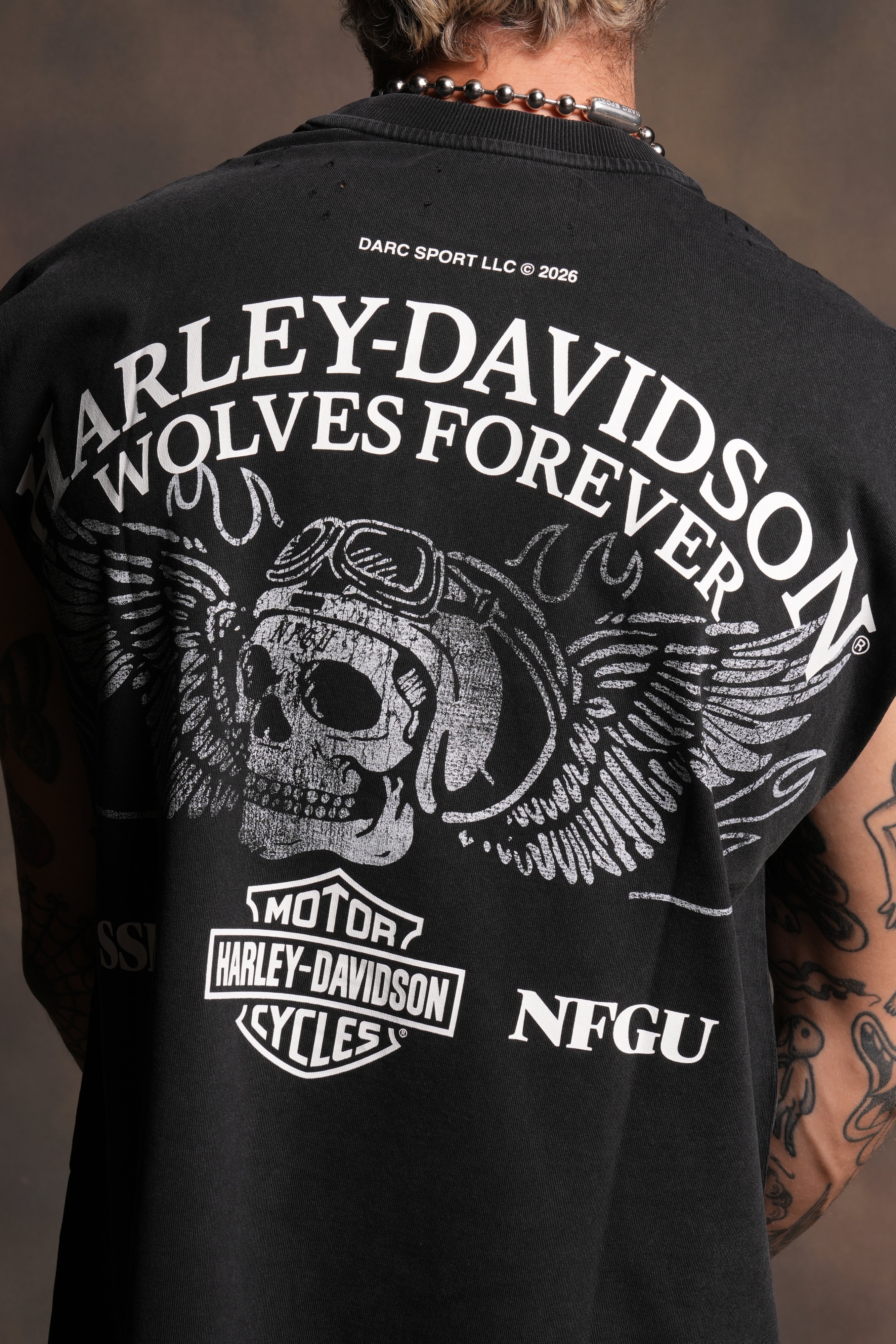 Live Free H-D Distressed Grunge Mid Length Raw Hem Muscle Tee in Washed Black - Image 6