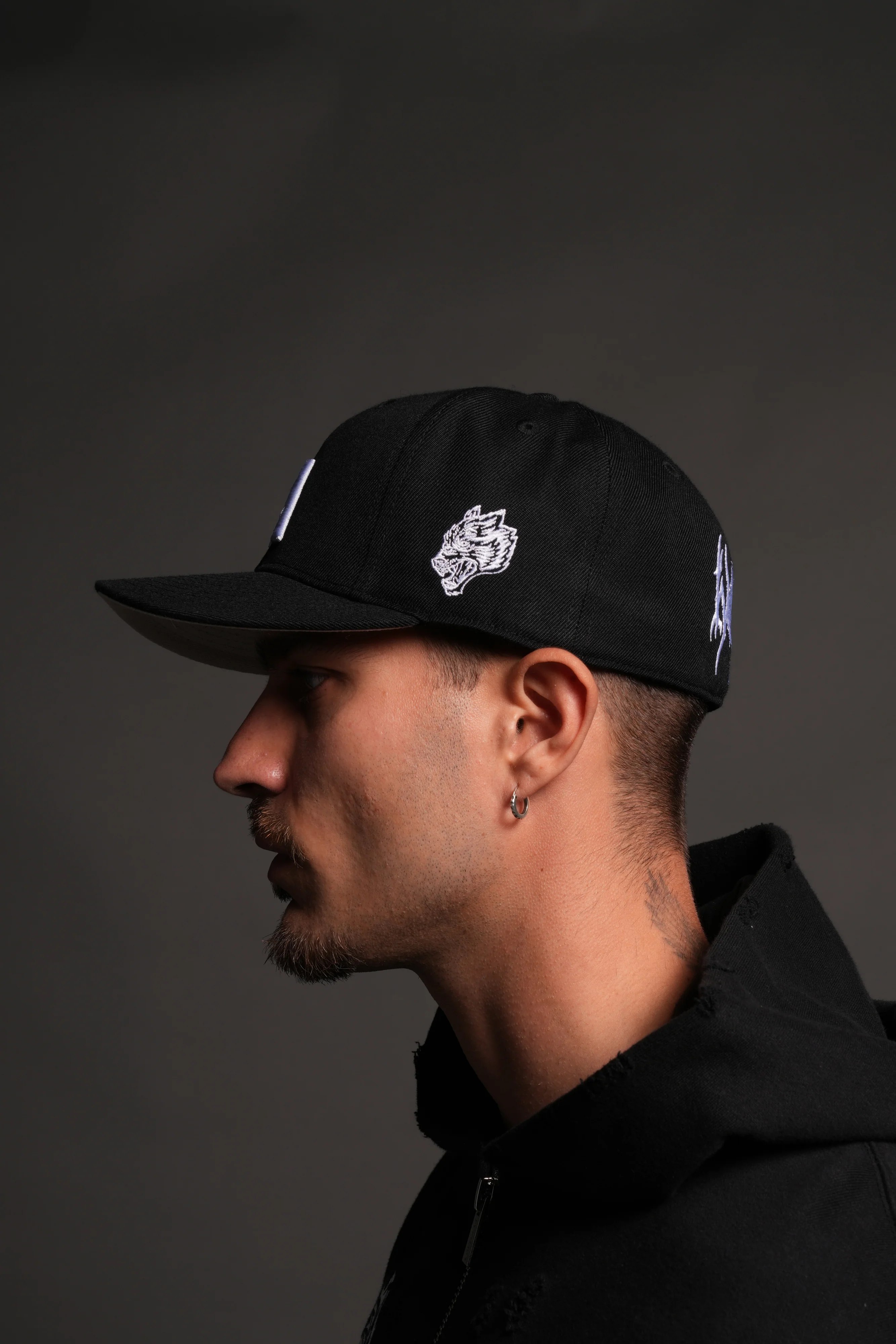 Los Angeles Forever Fitted Cap in Black - Image 5