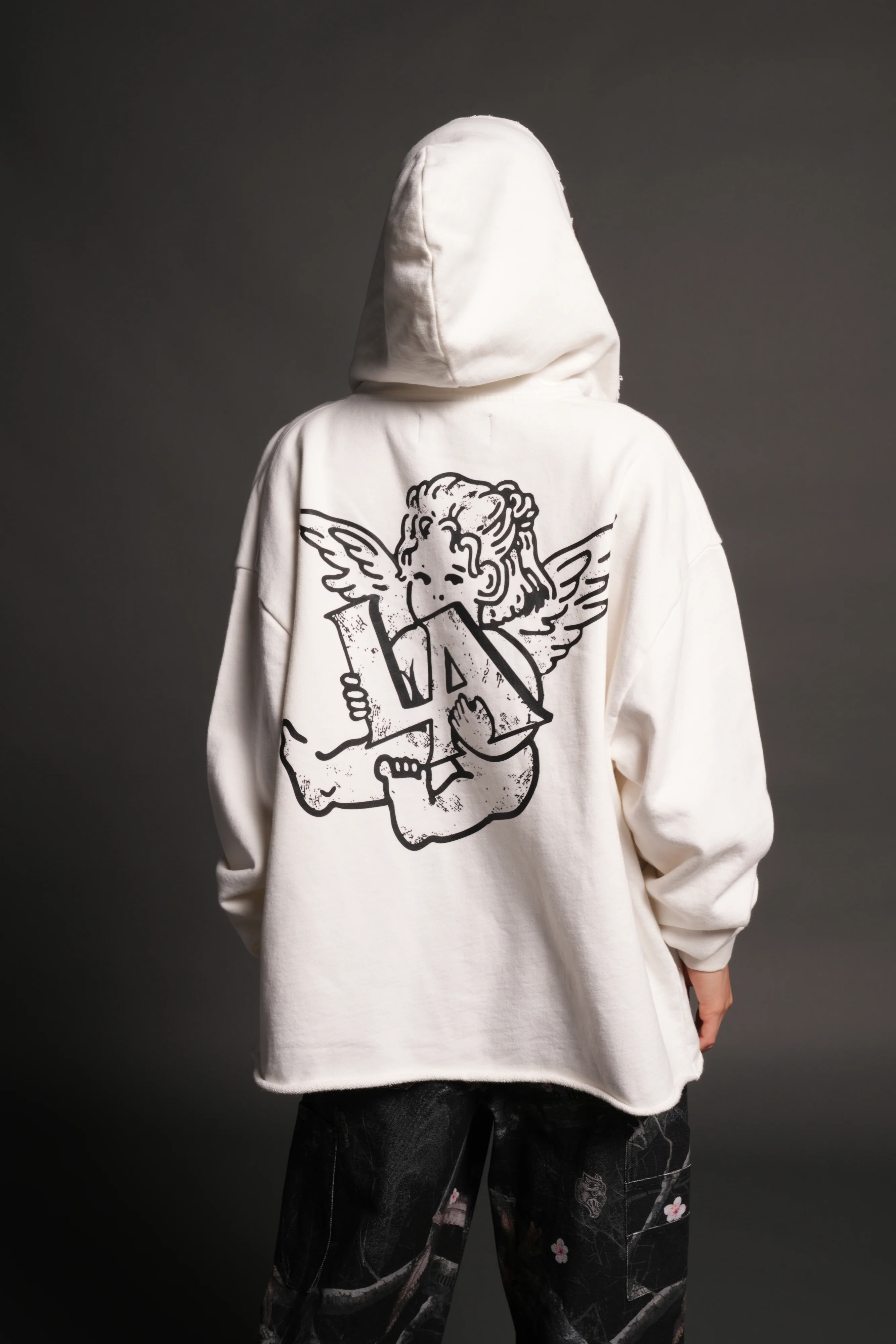 Los Cherub Distressed Grunge Mid Length Raw Hem Zip Hoodie in Cream - Image 10
