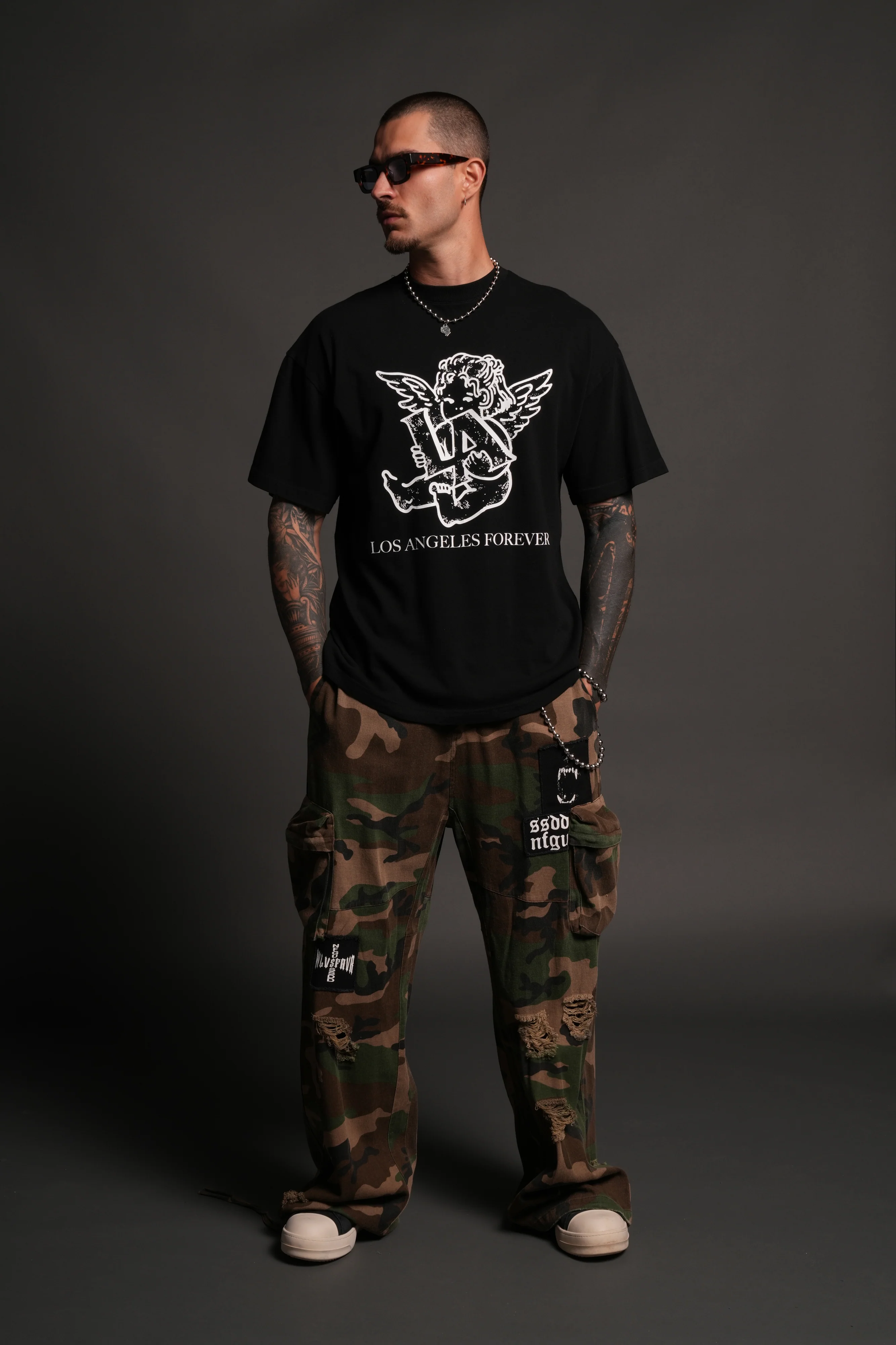 Los Cherub Premium Oversized Tee in Black - Image 5