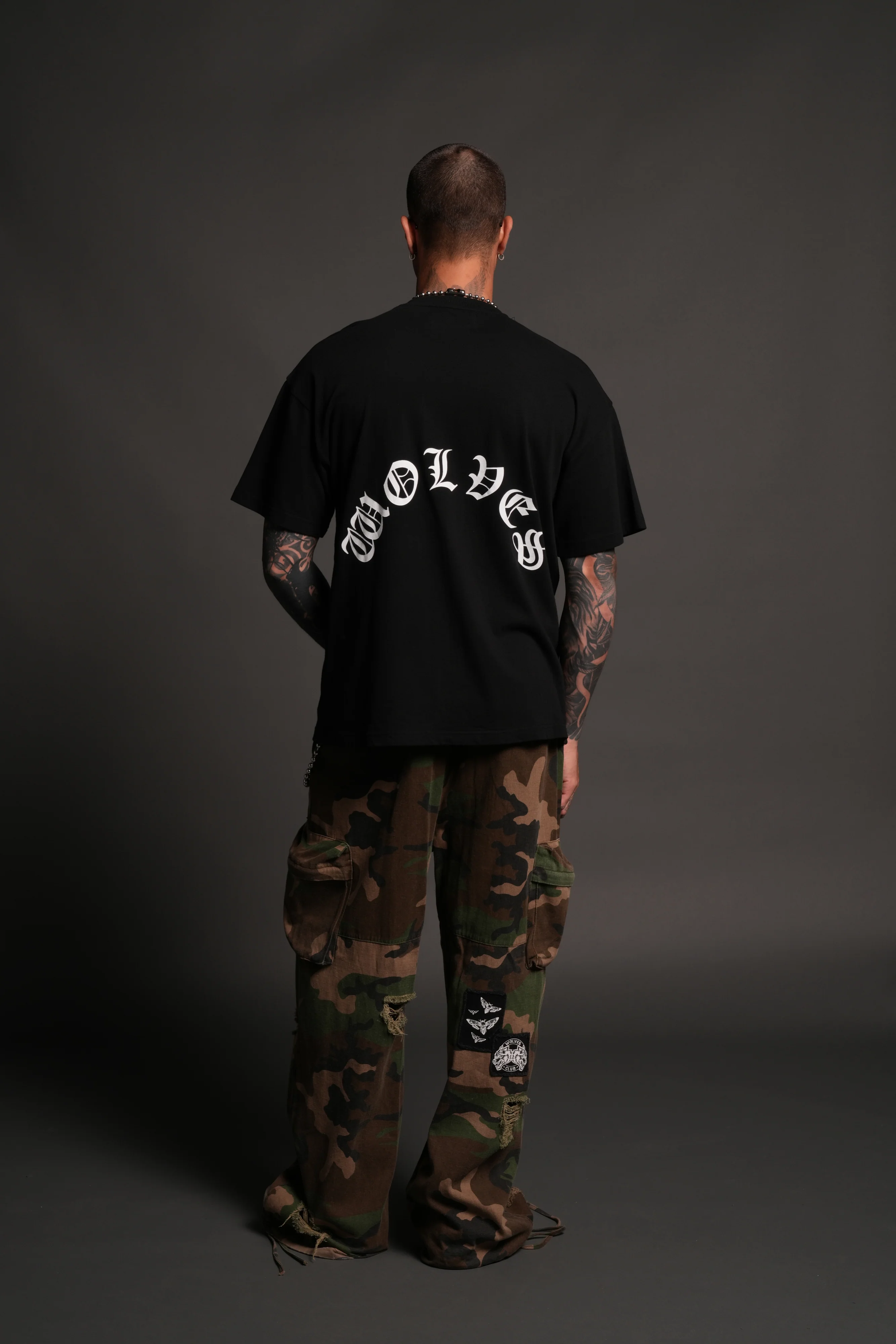 Los Cherub Premium Oversized Tee in Black - Image 6