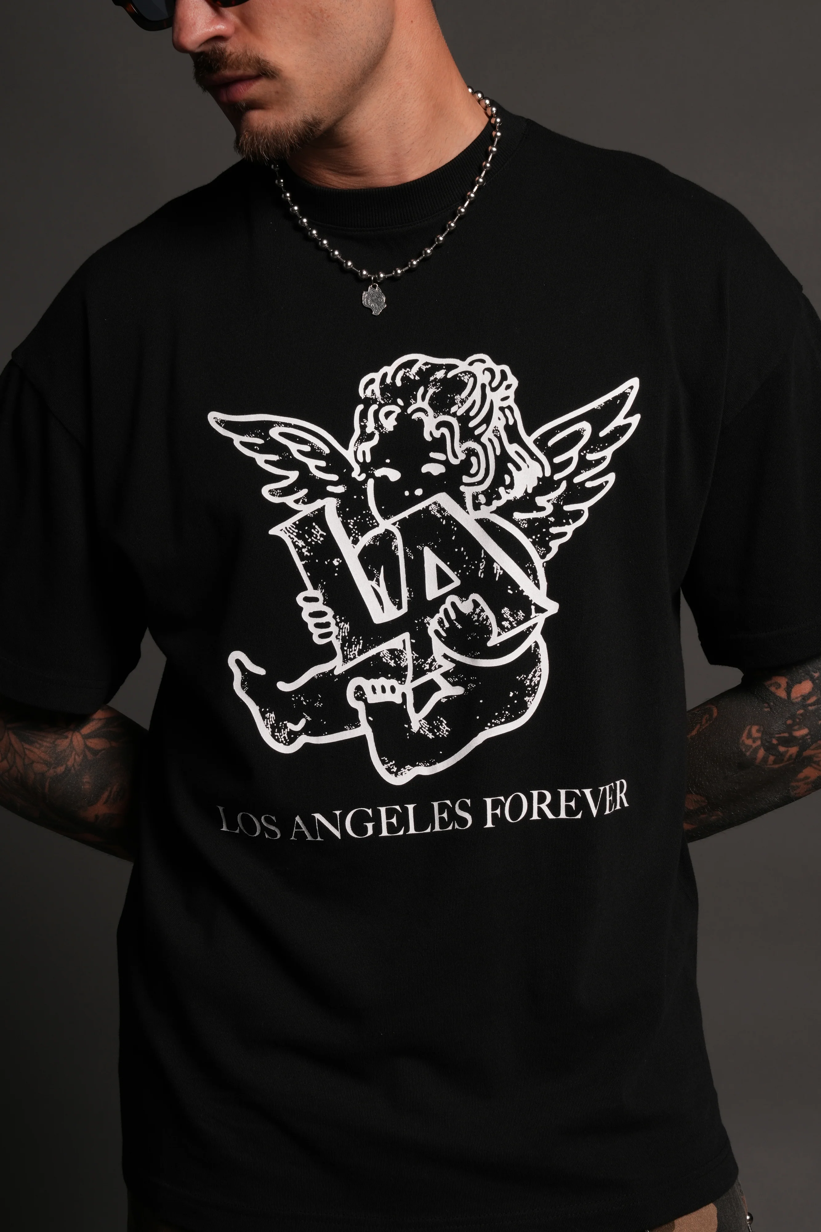 Los Cherub Premium Oversized Tee in Black - Image 7