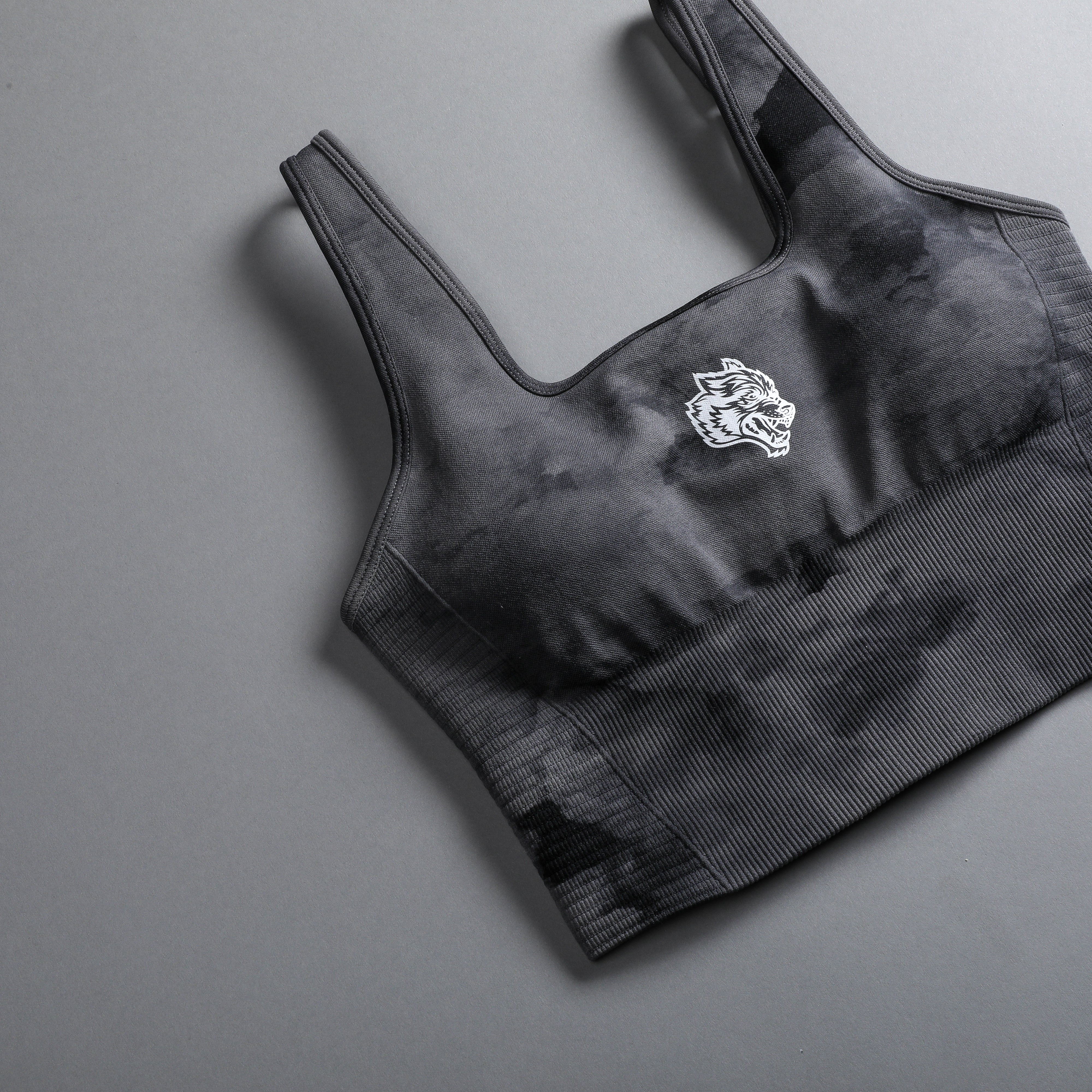 Pyramid V2 "Everson Seamless" Valencourt Bra in Black Ghost Clouds - Image 8