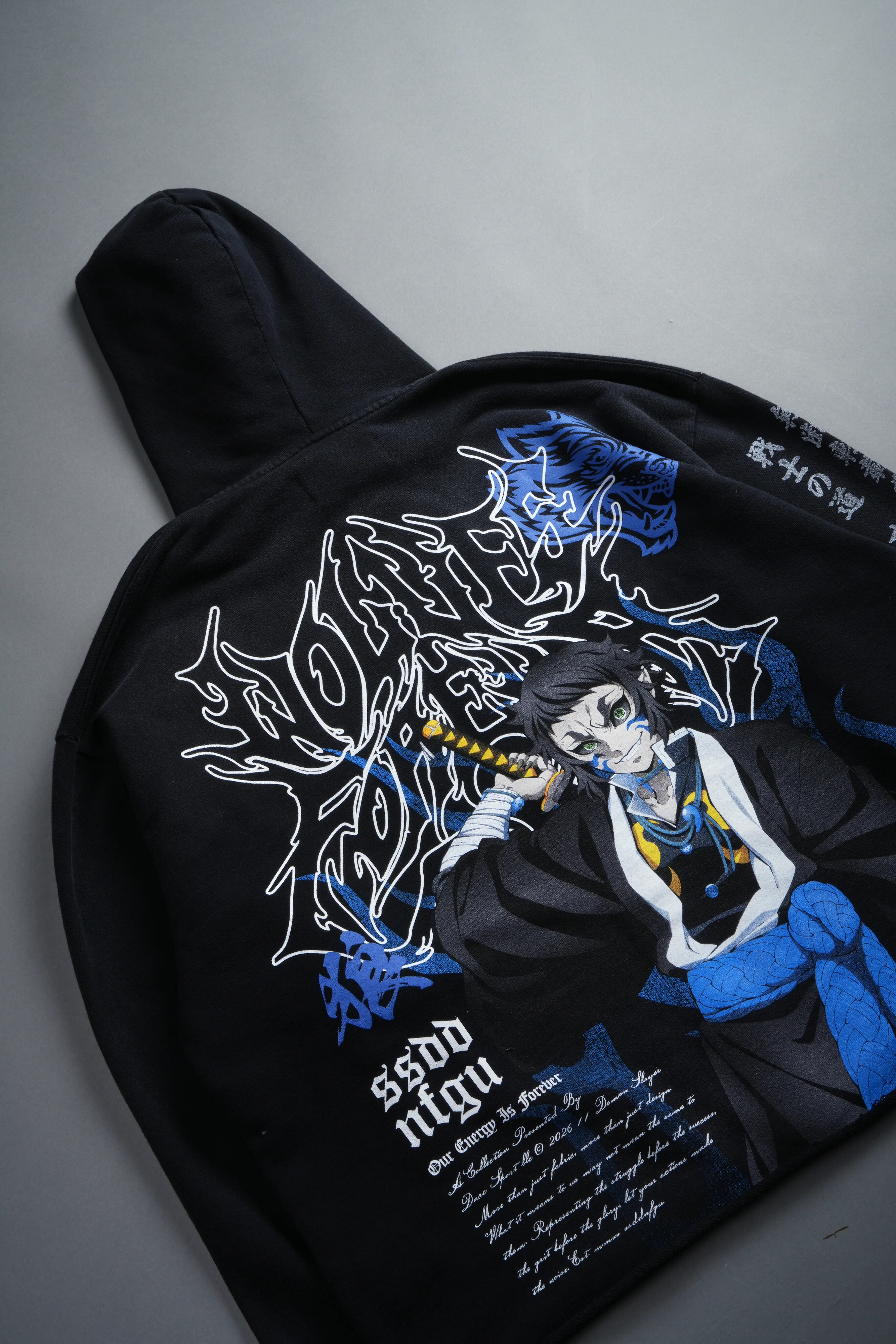 Relentless Distressed Grunge Mid Length Raw Hem Zip Hoodie in Black Sun Fade - Image 10