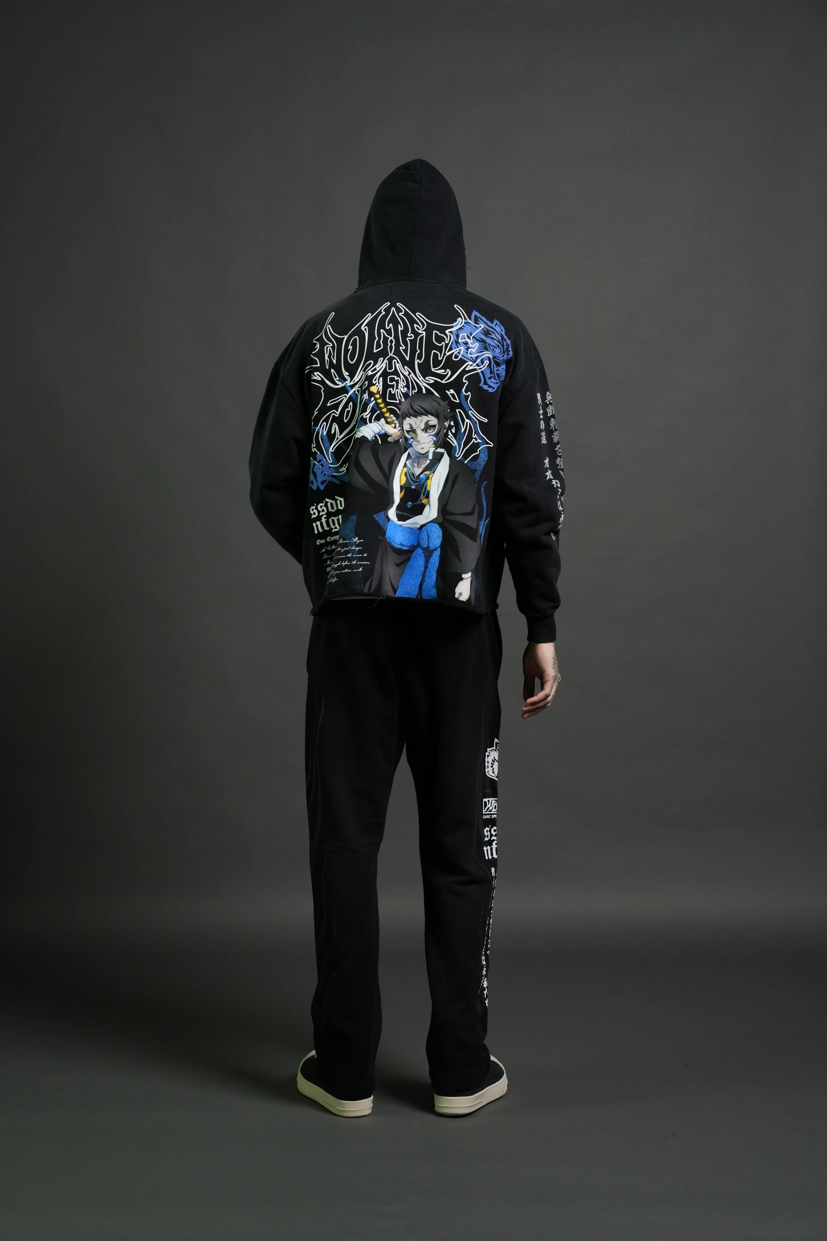 Relentless Distressed Grunge Mid Length Raw Hem Zip Hoodie in Black Sun Fade - Image 6