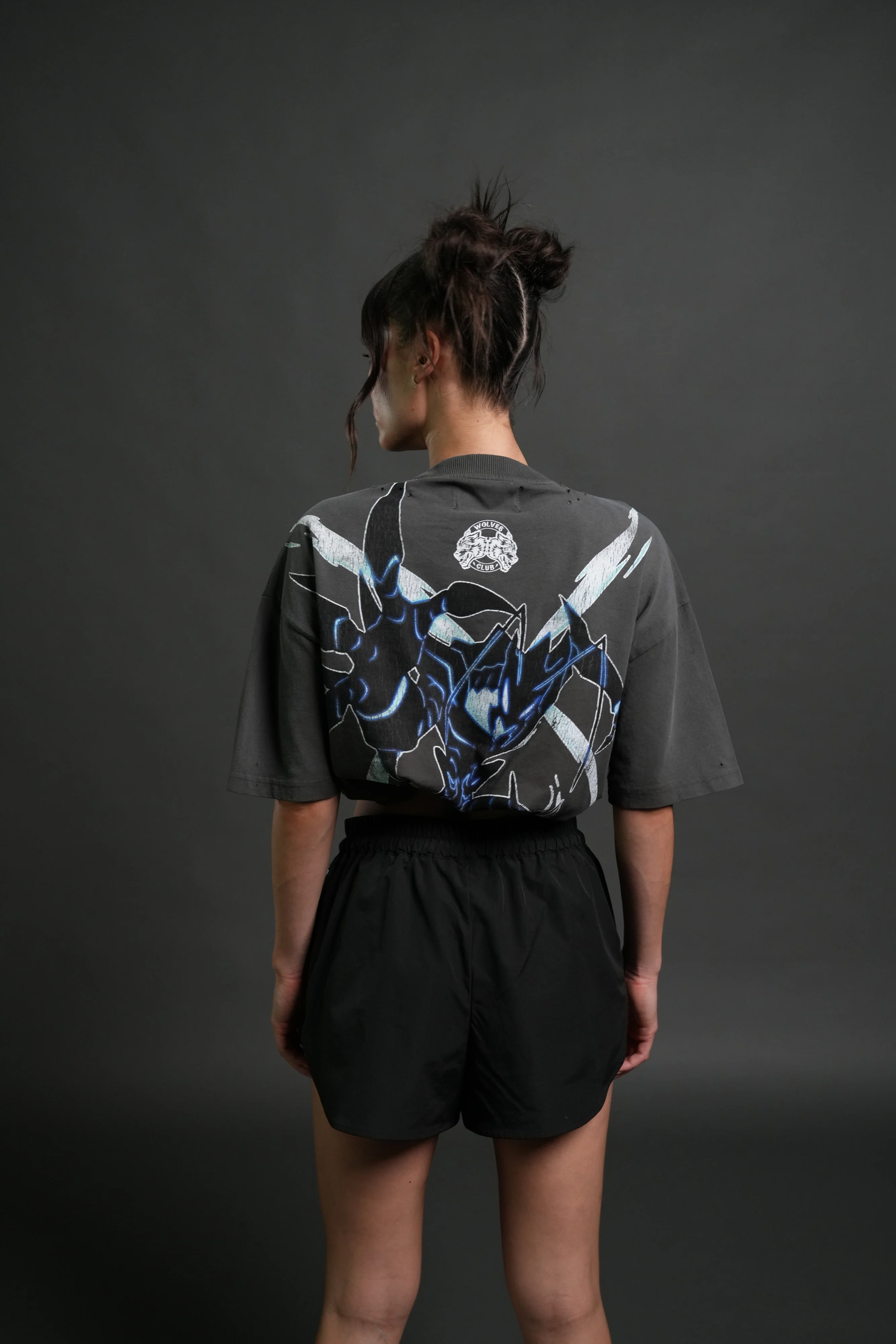 Rise of Beru Grunge Mid-Length Raw Hem Tee in Wolf Gray Sun Fade - Image 13